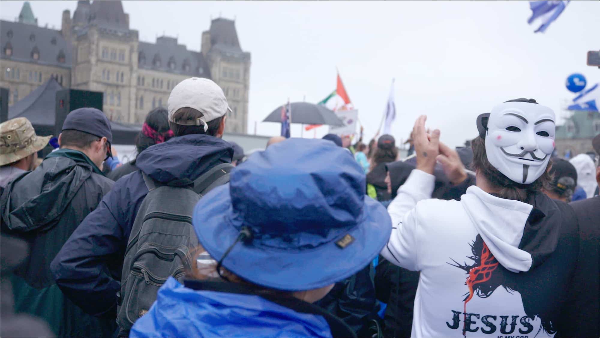 Notre journaliste participe à une première manifestation, à Ottawa, contre les mesures sanitaires.