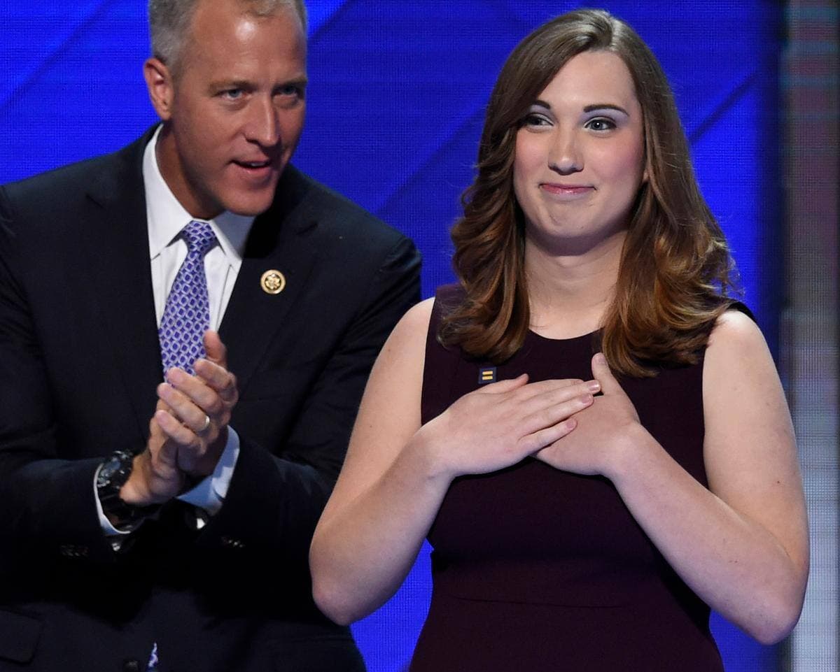 La démocrate Sarah McBride est devenue, mardi soir, la première élue transgenre au Sénat.
