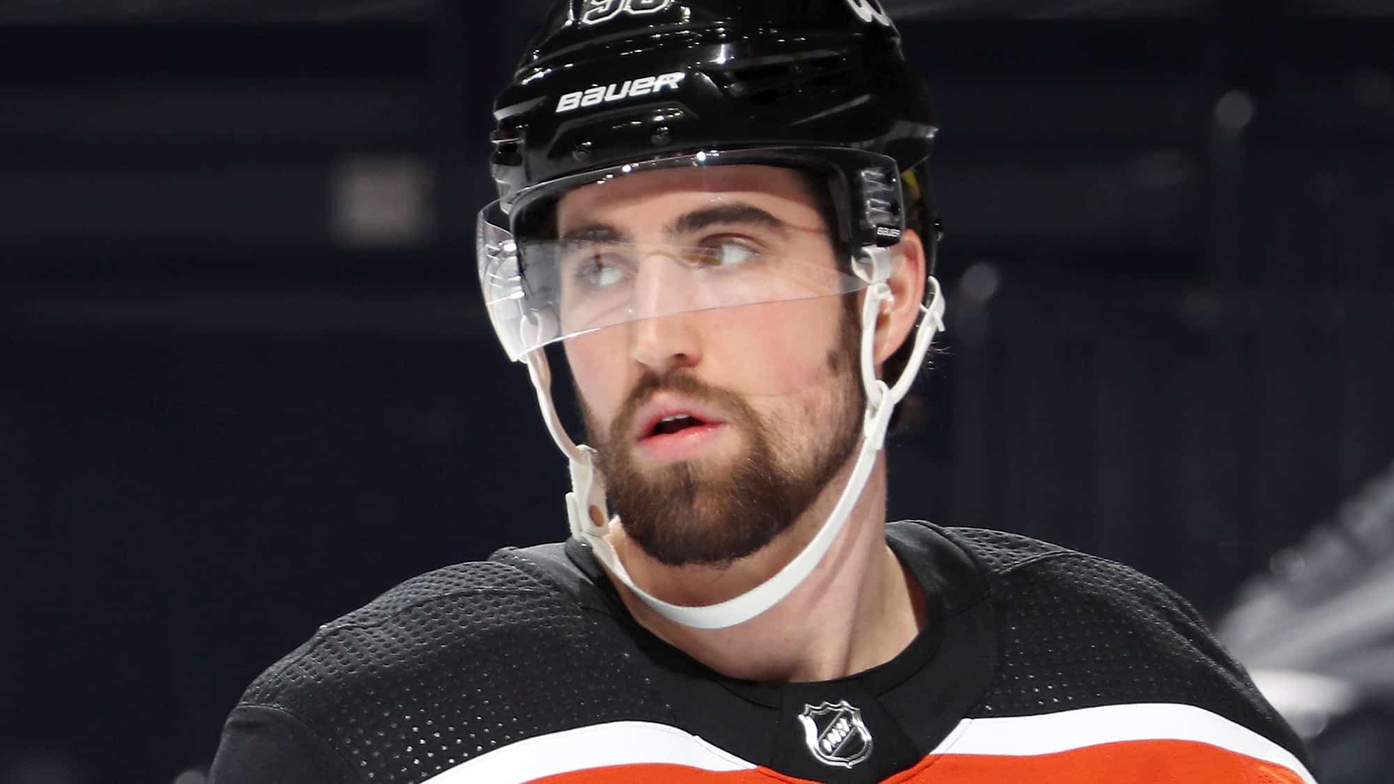 Erik Gustafsson.
Défenseur