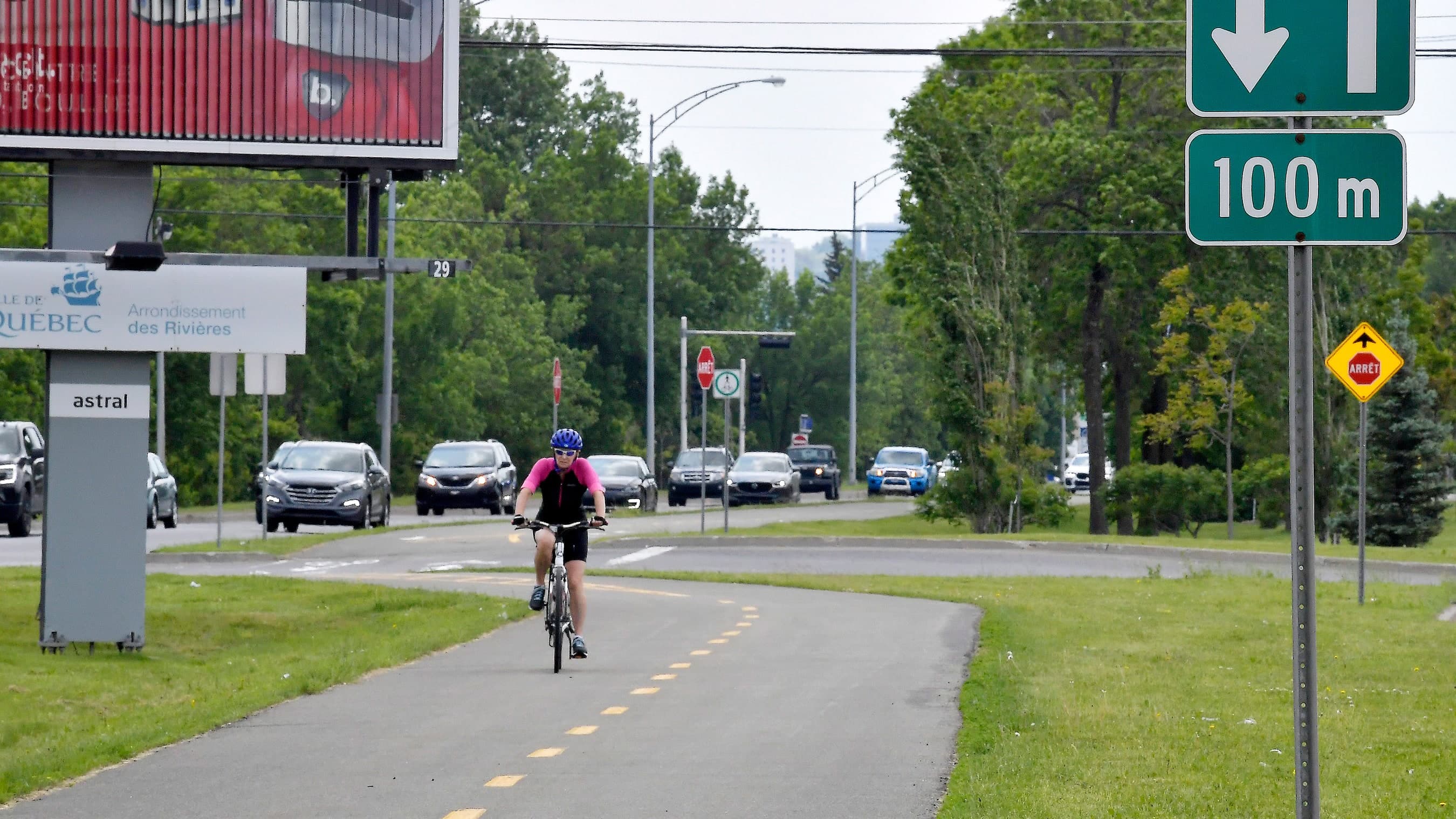 Selon Martial Van Neste, président de la Table de concertation vélo des conseils de quartier de Québec, l’aménagement du terre-plein central du boulevard Pierre-Bertrand est plus embêtant.