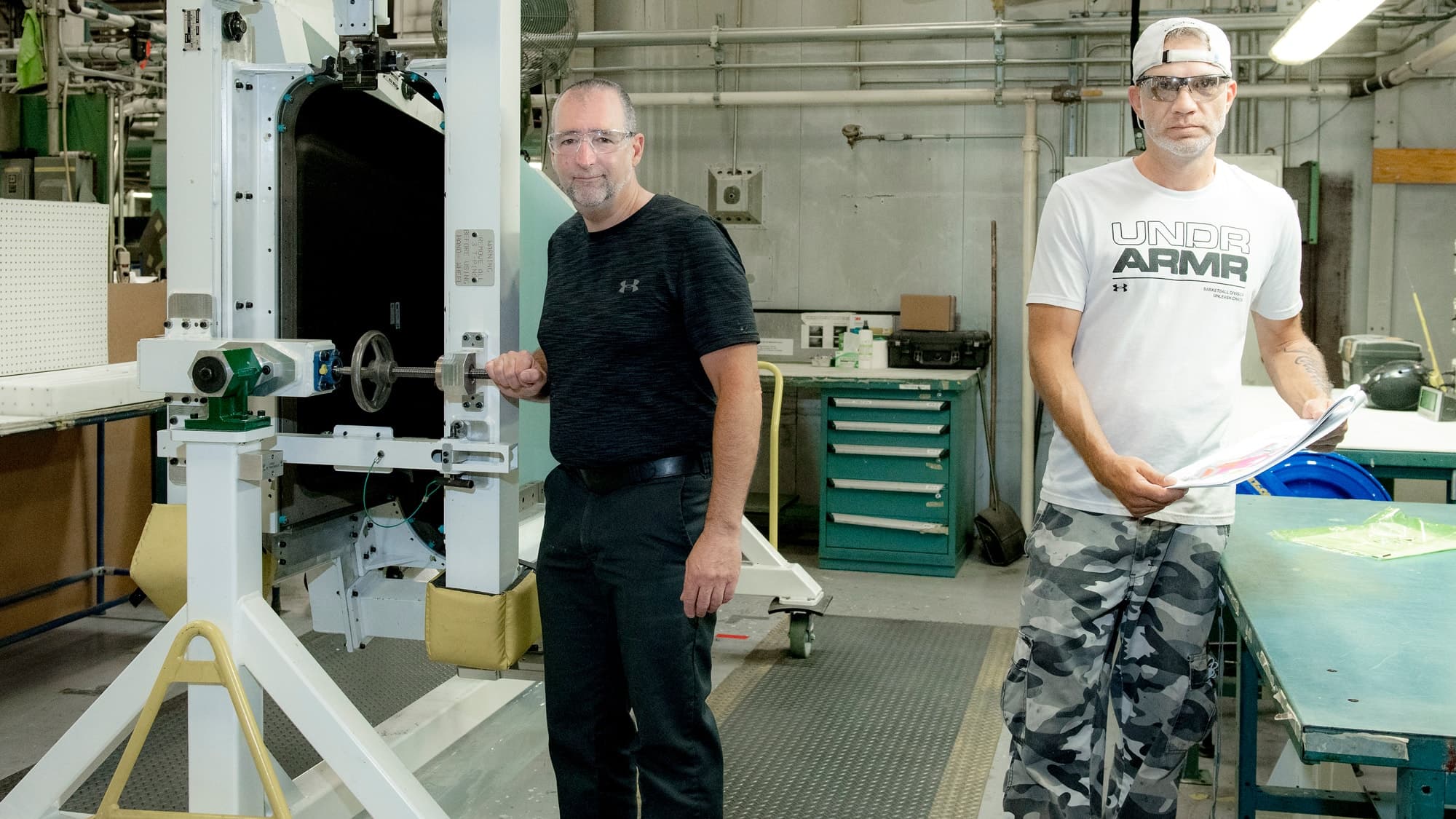Daniel Bergeron (à gauche) et Jean-François Tremblay bénéficient du rapatriement de la production du carénage arrière du Global 7500.