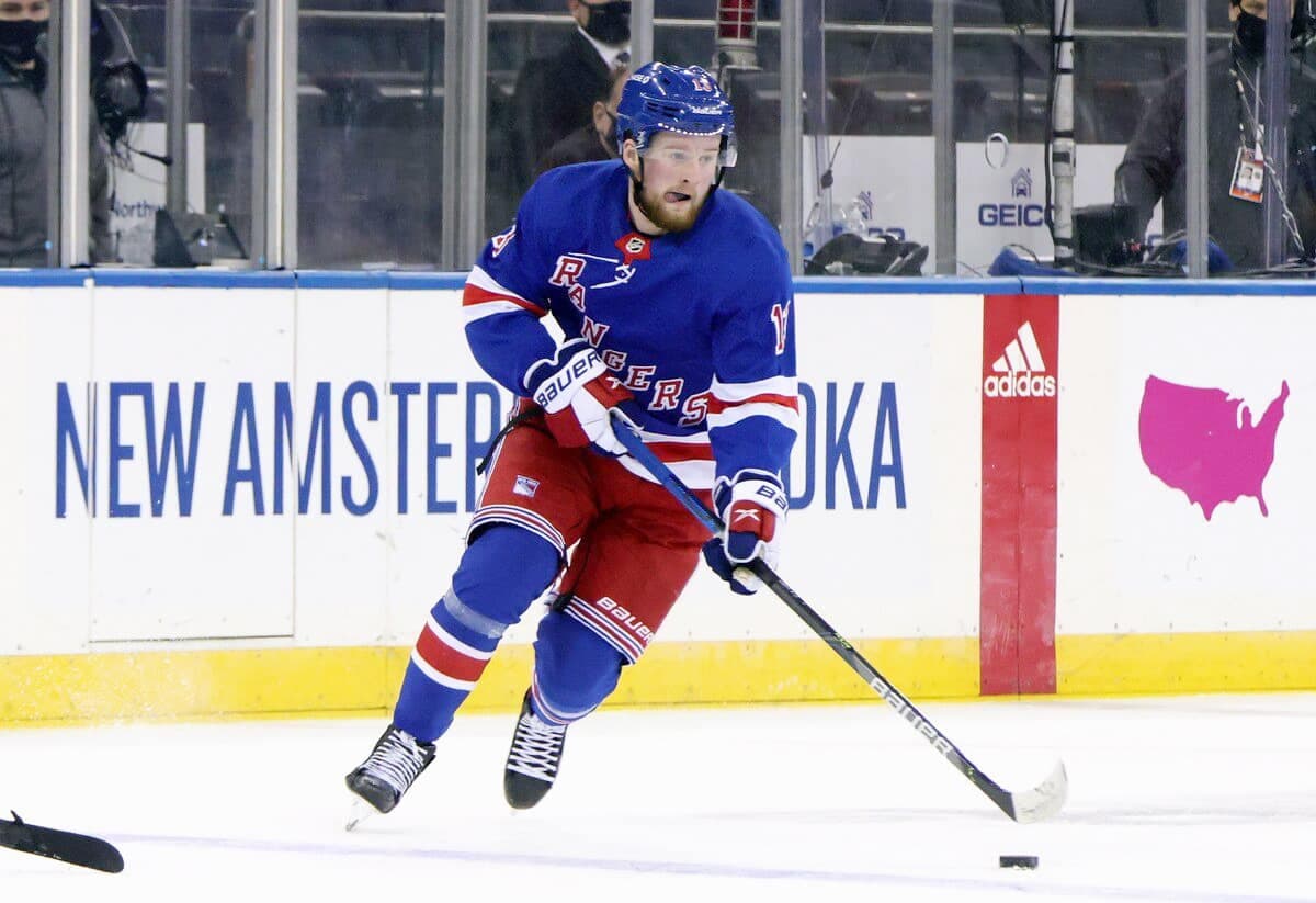 Alexis Lafrenière, des Rangers de New York, était le plus gros client d’Émilie Castonguay.