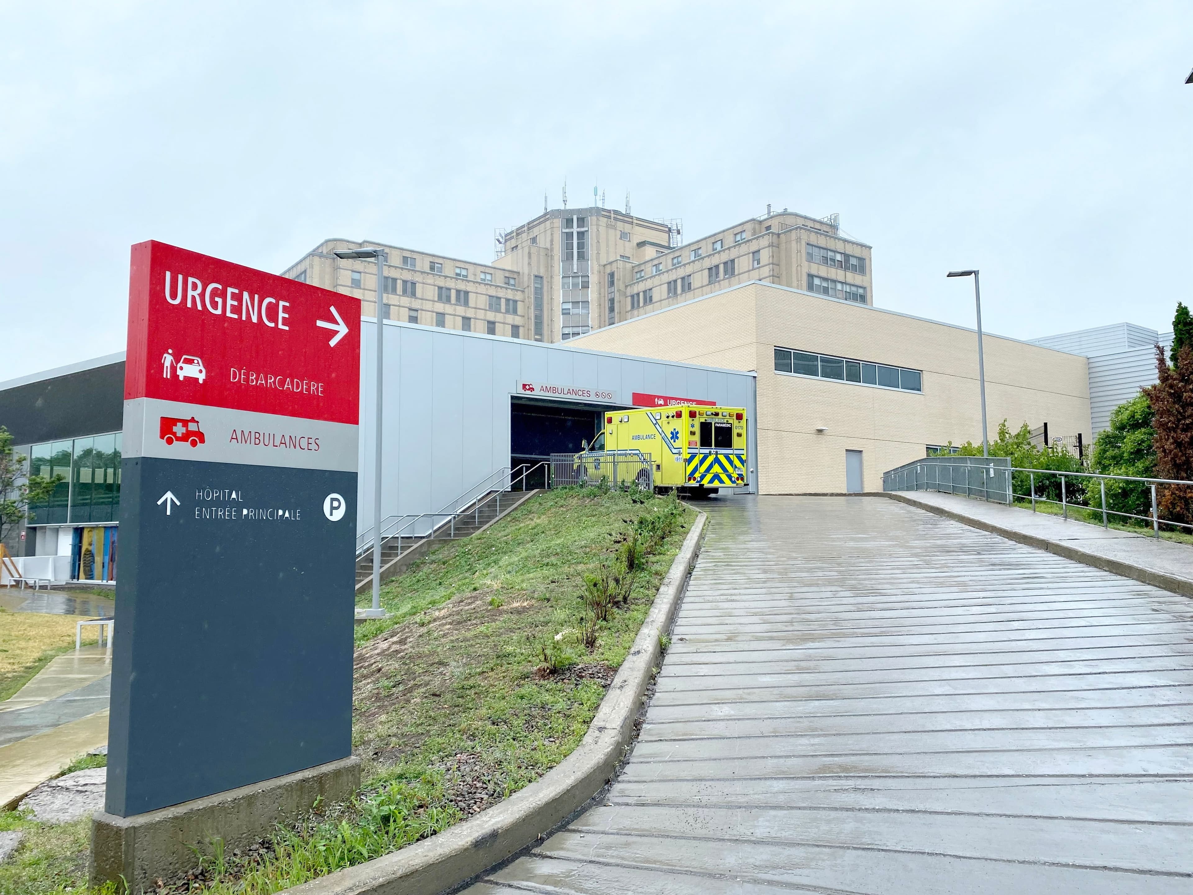 Le taux d’occupation à l’urgence de l’hôpital Maisonneuve-Rosemont était de 141 % hier à 11 h (moyenne à Montréal était à 104 %).