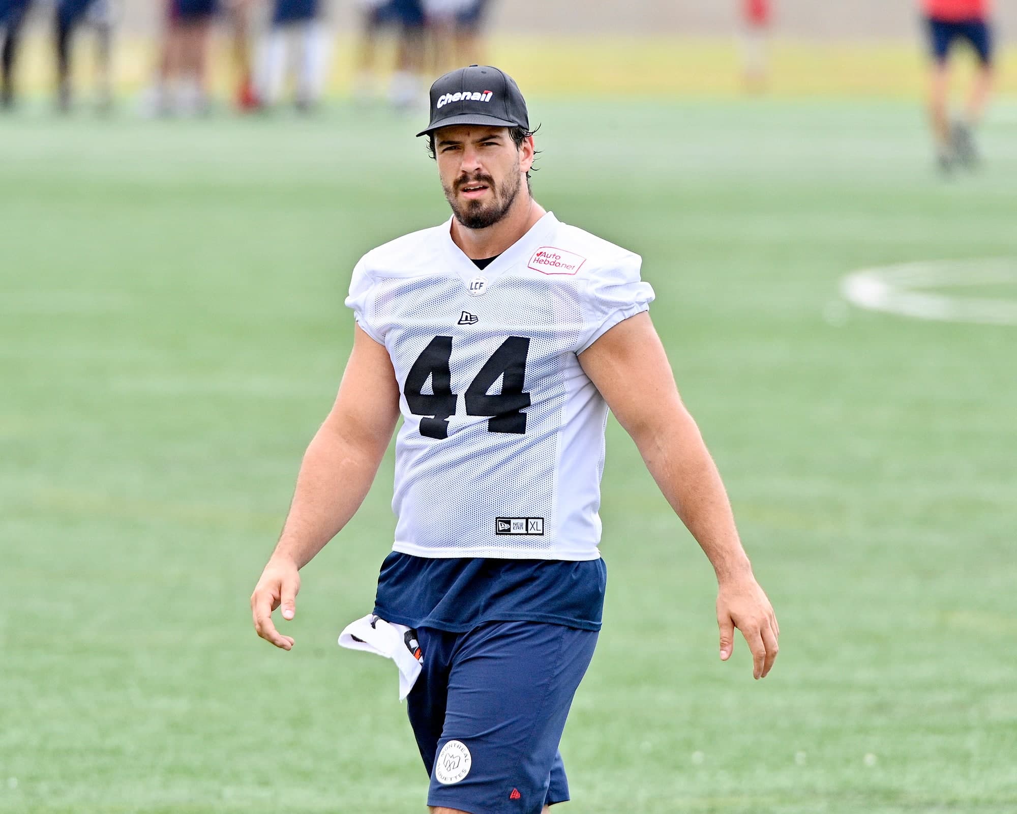 Alexandre Dupuis.
Centre-arrière