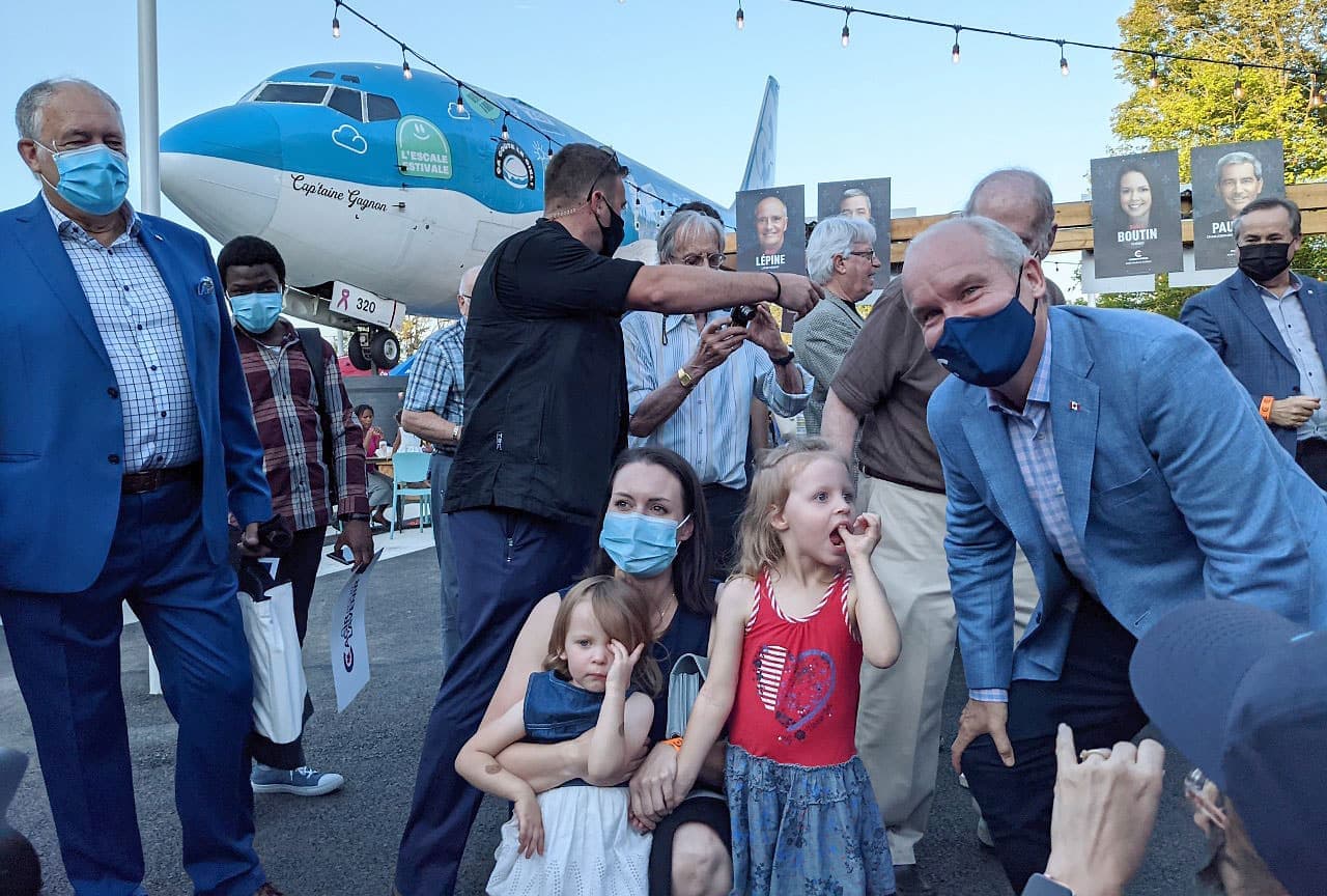 L’opération séduction d’une journée à Québec du chef du Parti conservateur du Canada, Erin O’Toole, s’est terminée dans le secteur de l’aéroport de Québec, où il a clairement affirmé sa position en faveur de l’avortement, notamment.