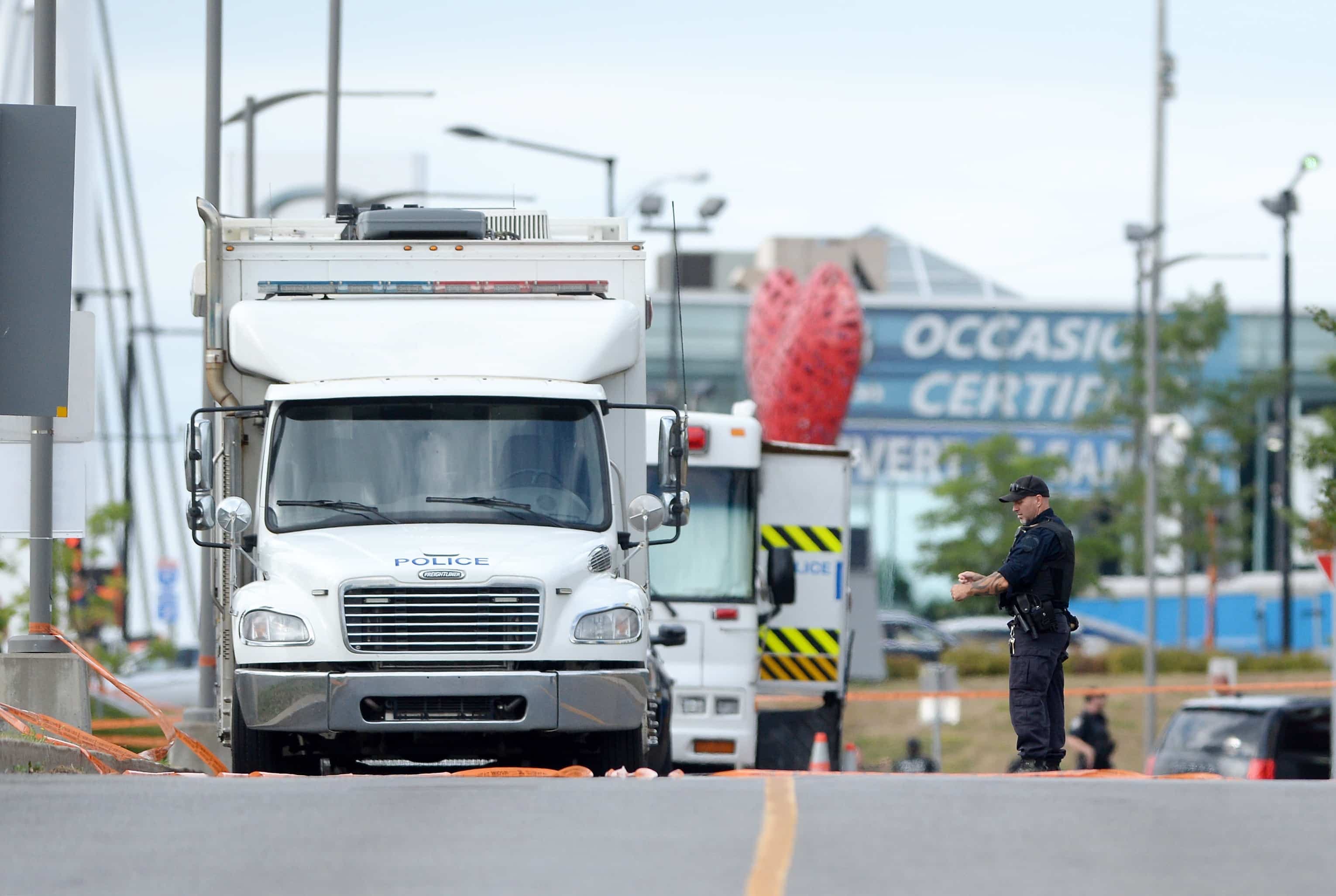 Un poste de commandement a été déployé sur place.