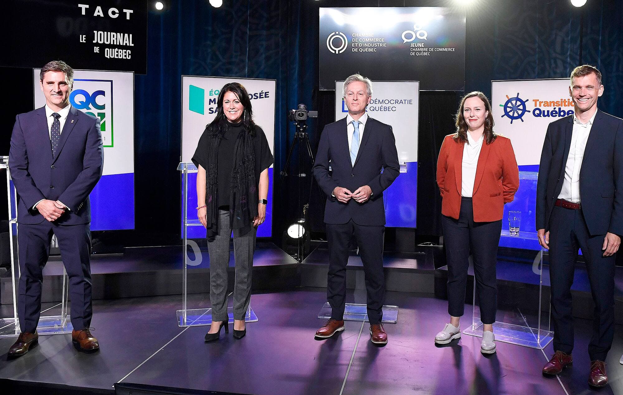 Jean Francois Gosselin, Marie Josée Savard, Jean Rousseau, Jackie Smith et Bruno Marchand.