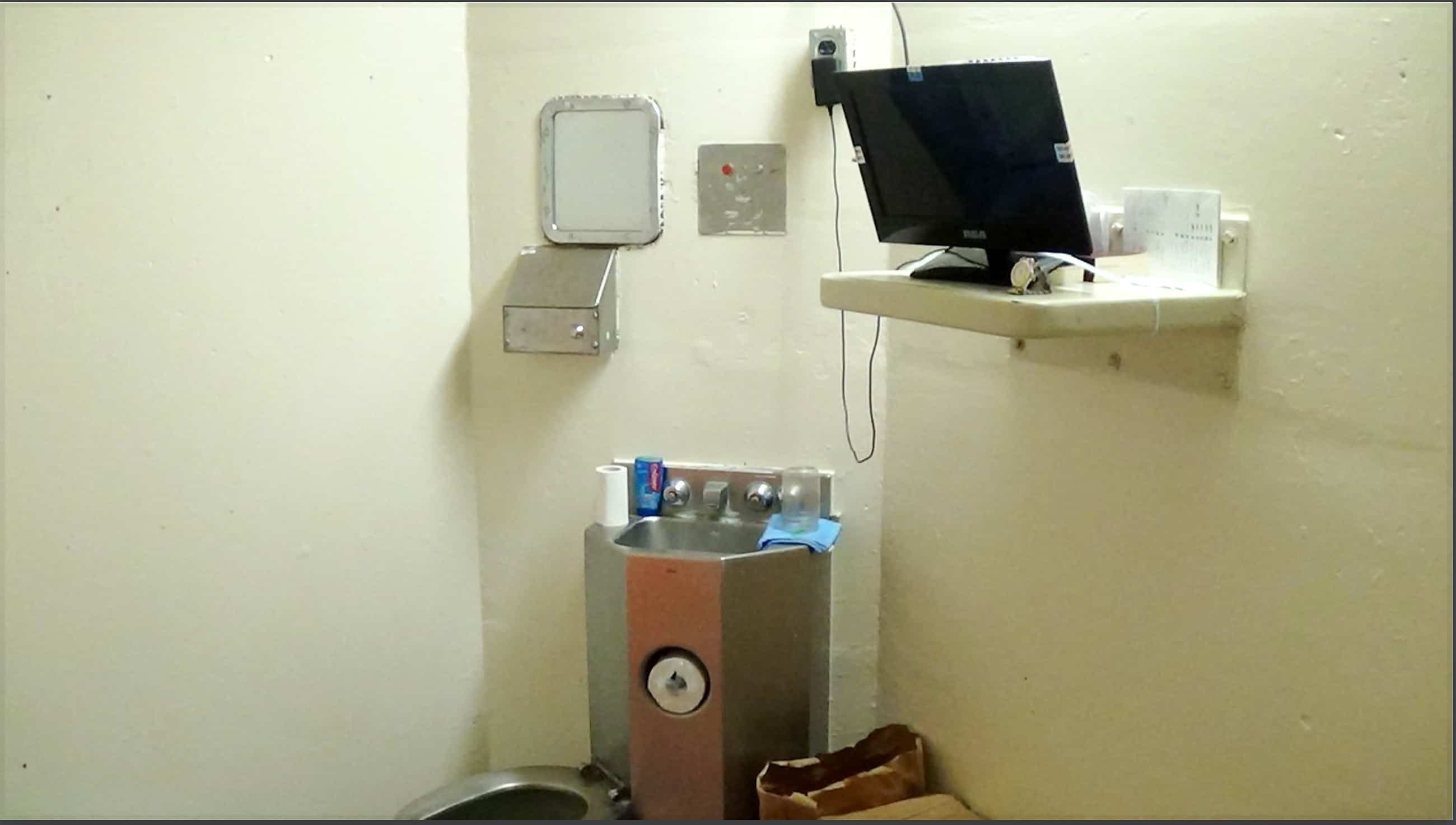 La toilette et le lavabo de la modeste cellule occupée par Boucher.