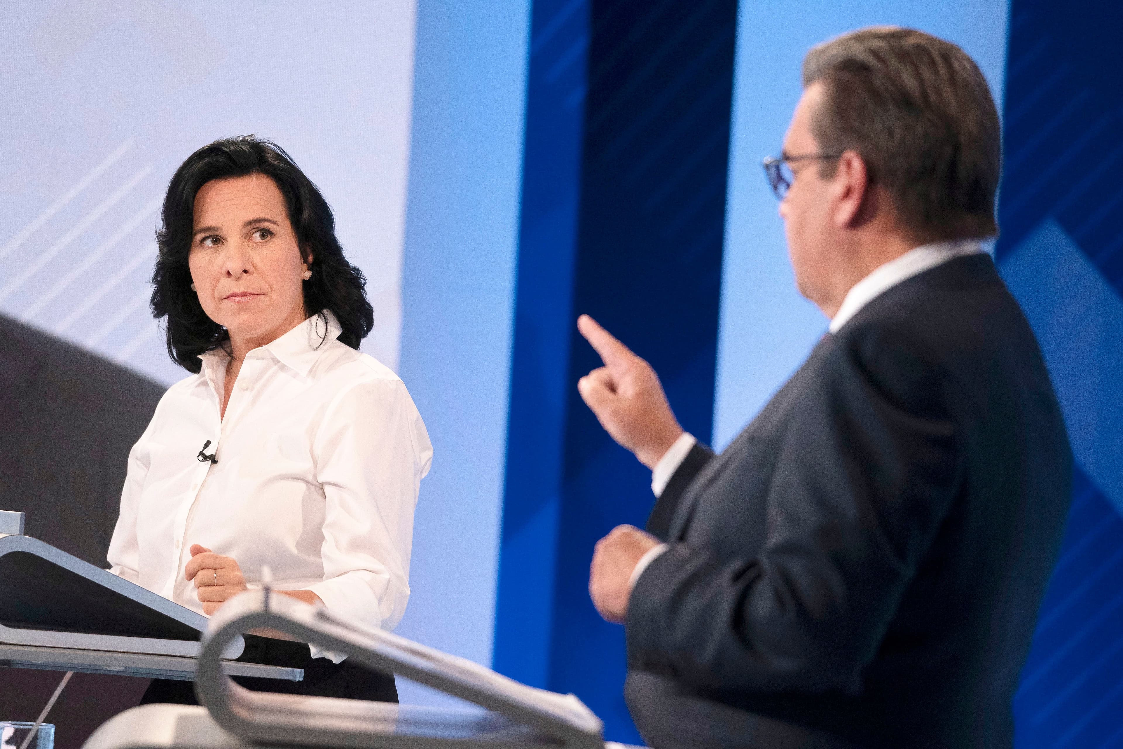 Deux débats où l’on a ressenti le feu des aspirants à la mairie