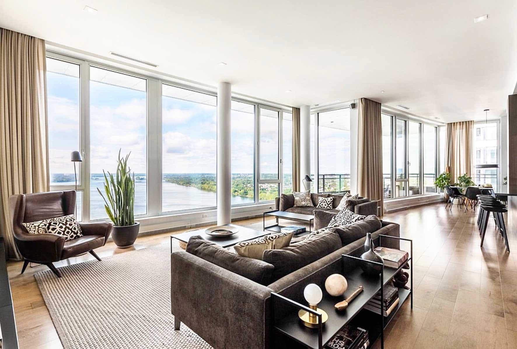Le penthouse du premier ministre François Legault est évalué à 2,5 M$.
