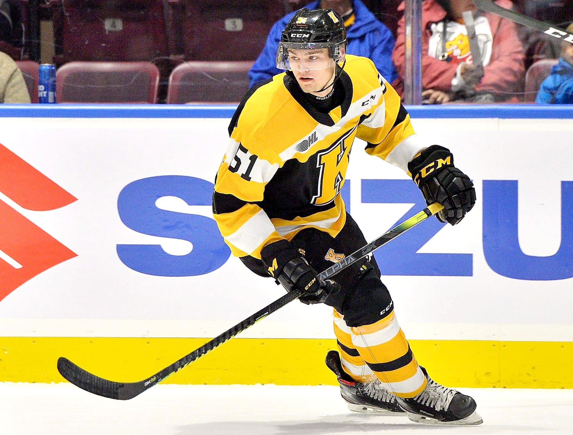 Shane Wright dans les couleurs des Frontenacs de Kingston.