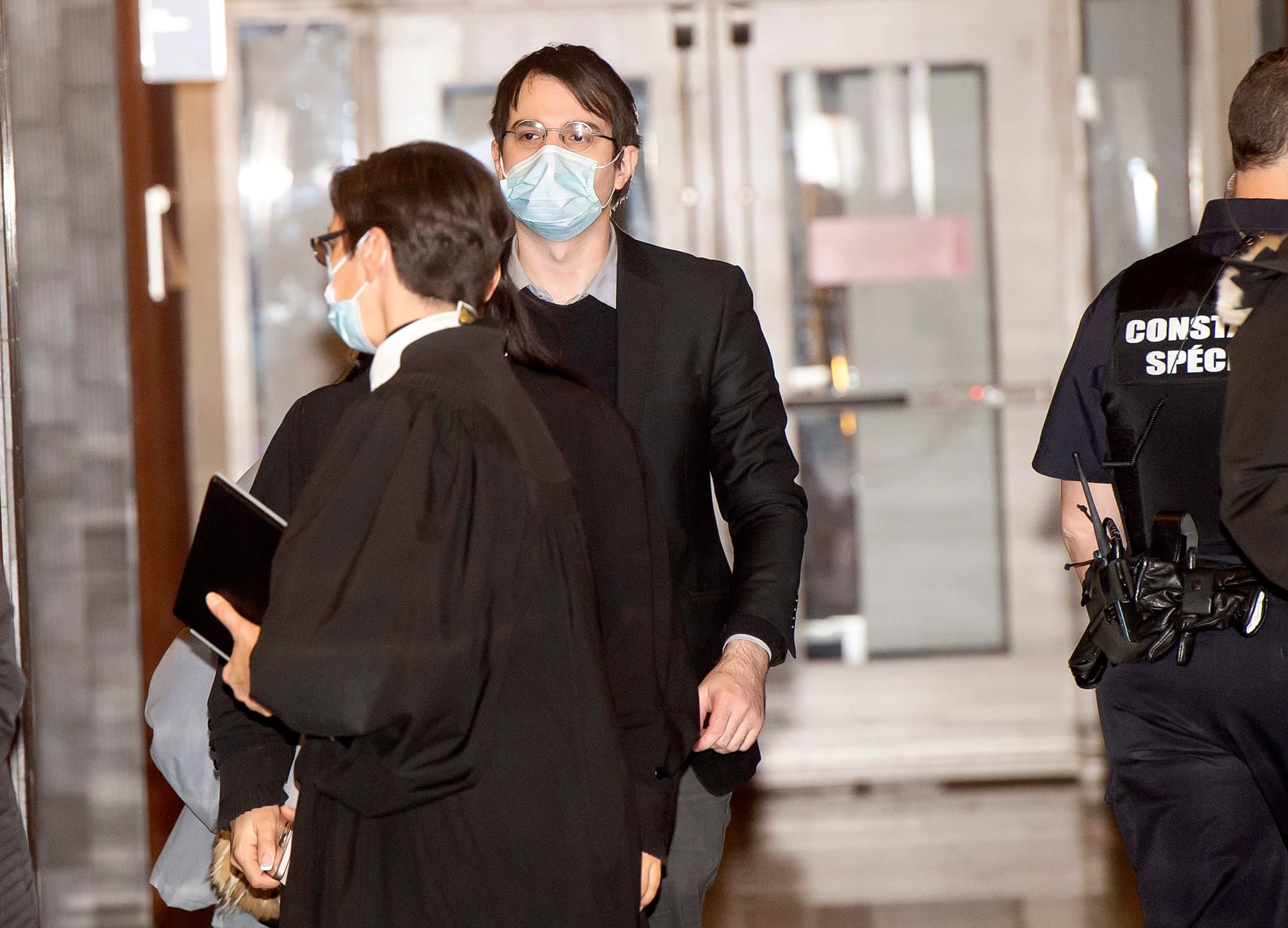Gabriel Sohier Chaput, lundi, lors de son procès au palais de justice de Montréal sous une accusation d’avoir volontairement fomenté la haine envers les Juifs.
