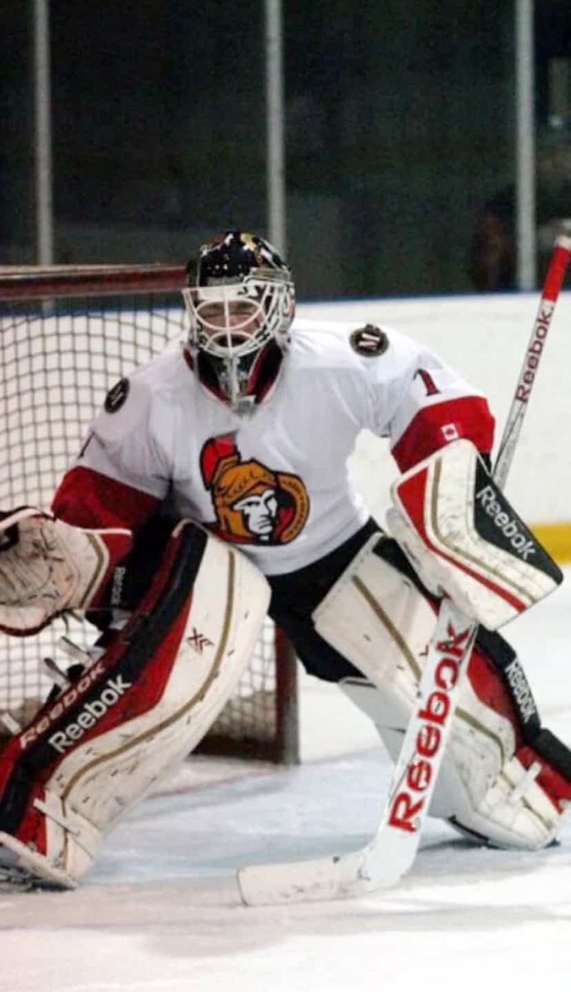 Alexis Gravel dans la GTHL avec les Senators de Mississauga.