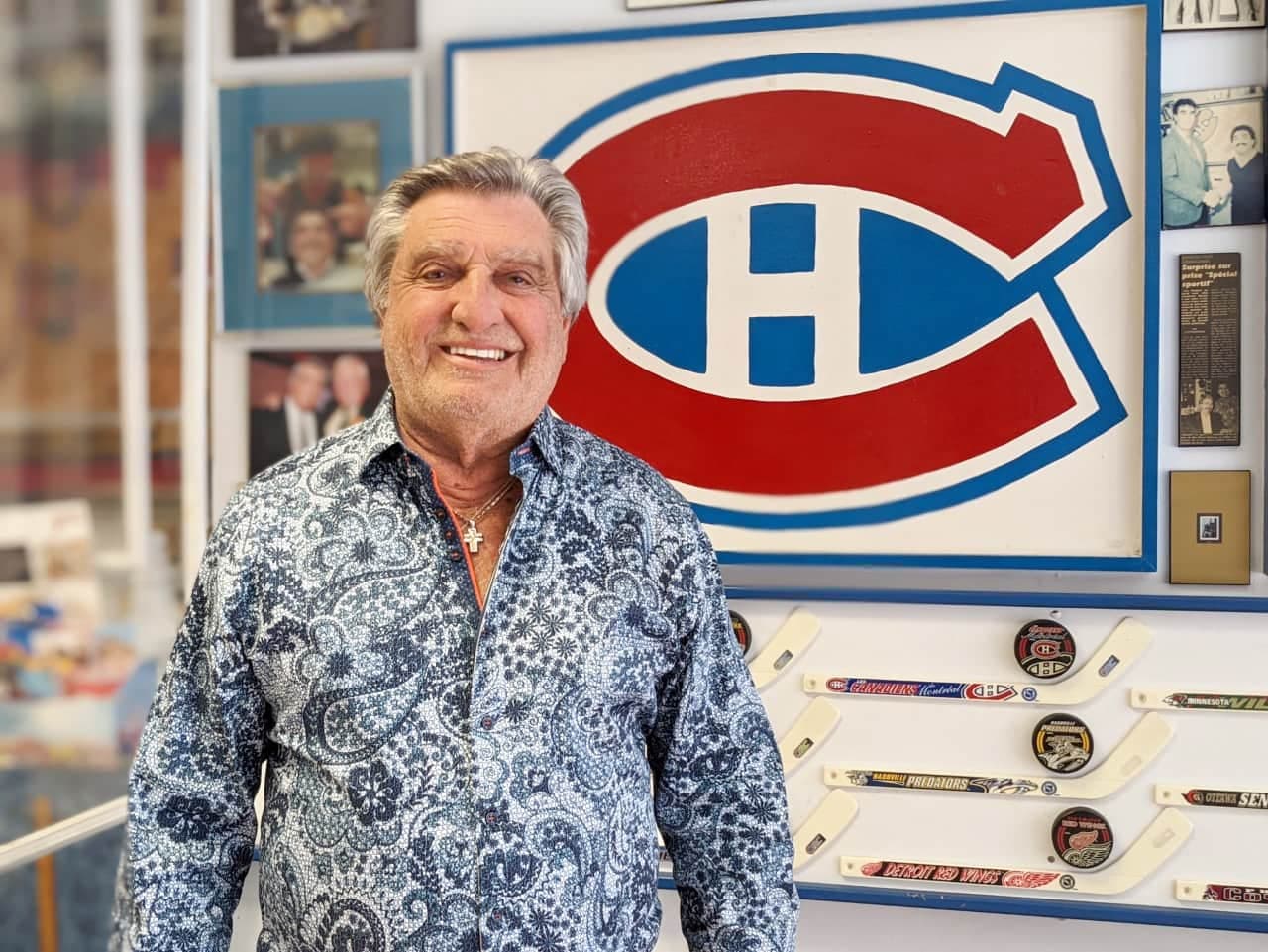 Ménick, le barbier des sportifs, n’avait que du bon à dire de son ami Guy Lafleur en se remémorant des souvenirs.