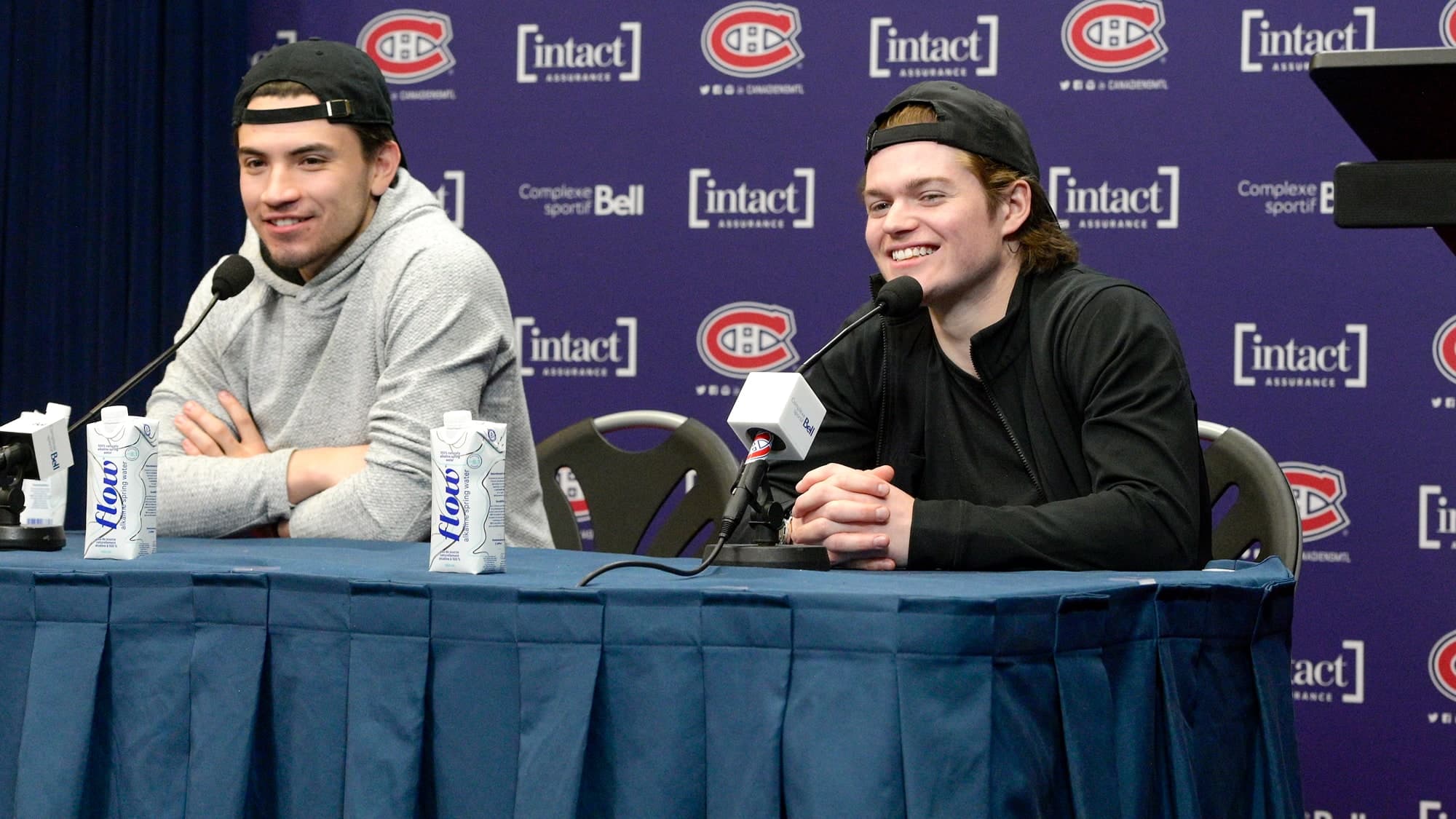 Nick Suzuki (à gauche) et Cole Caufield ne croiseront pas le fer au Championnat du monde.