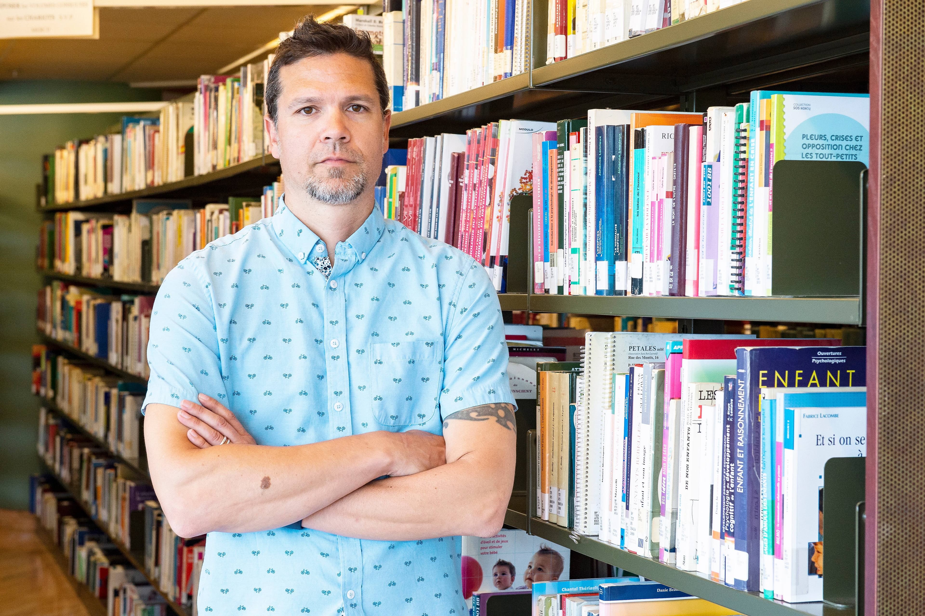 François Régimbal, professeur de sociologie au Cégep du Vieux-Montréal, remarque une hausse de l’anxiété chez les étudiants, notamment quand vient le temps de faire un examen oral ou de travailler en équipe.