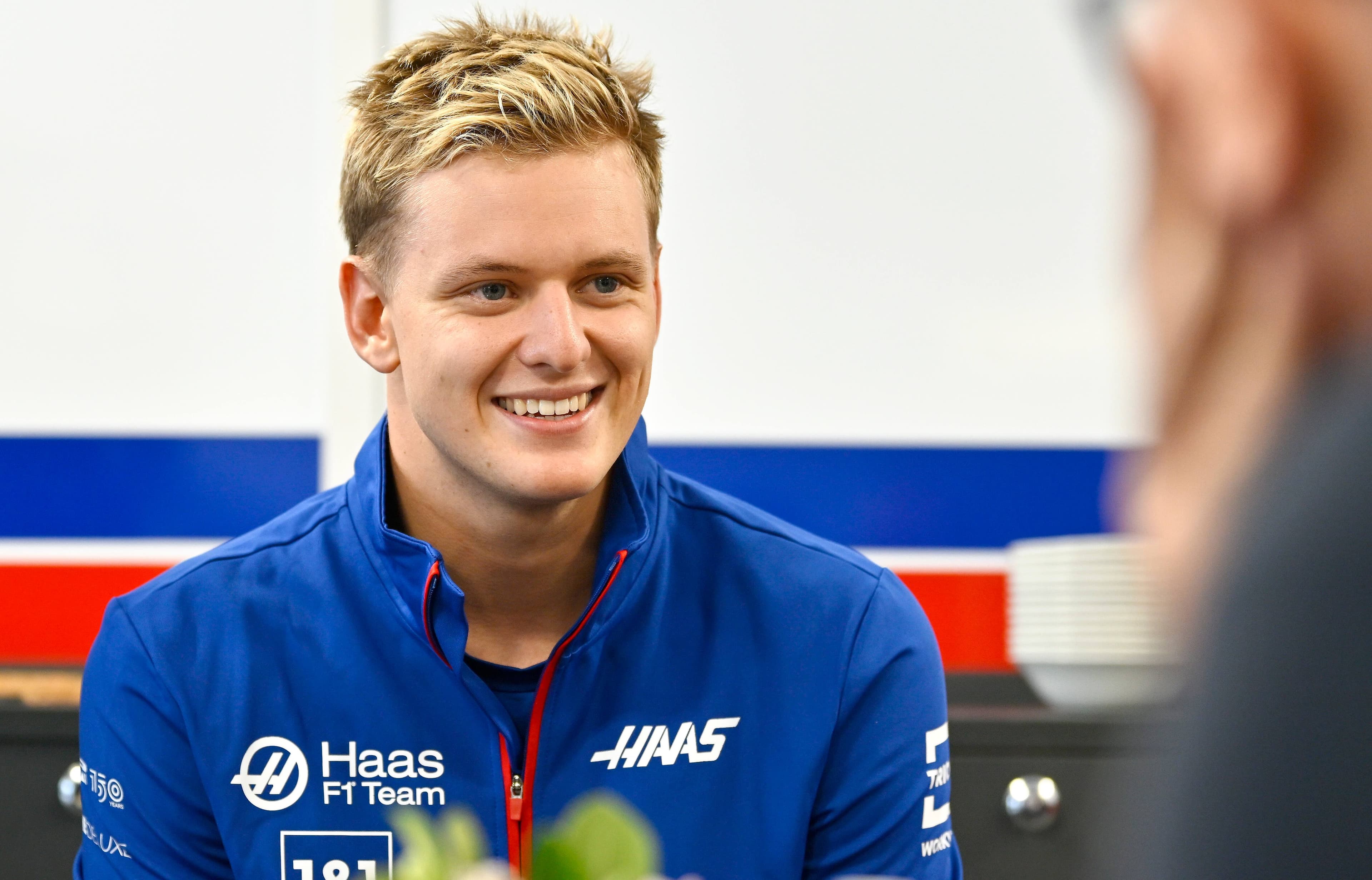 Mick Schumacher s’est entretenu avec les représentants des médias, jeudi, sur le circuit Gilles-Villeneuve.