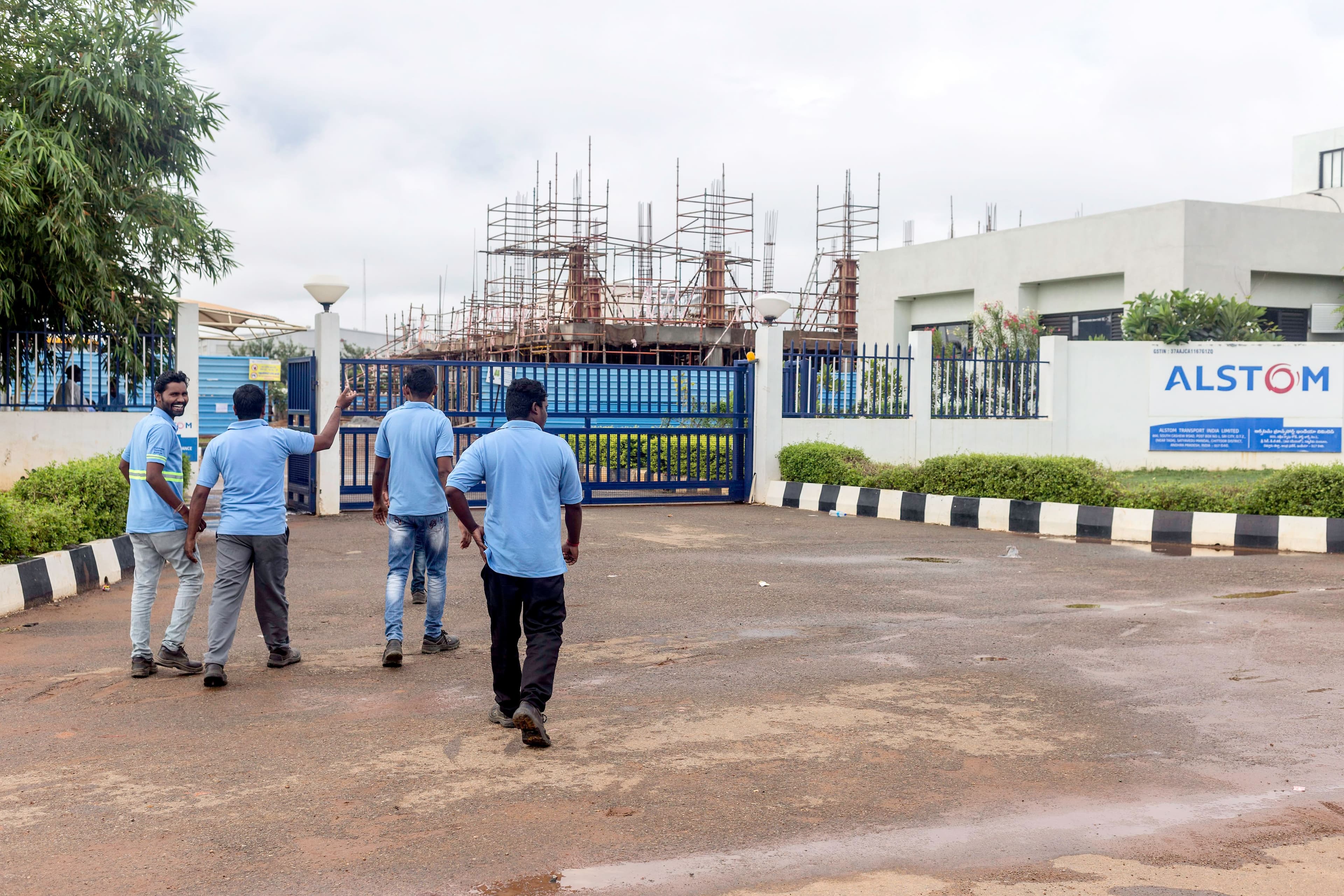L’usine indienne d’Alstom où sont assemblés les trains du REM.