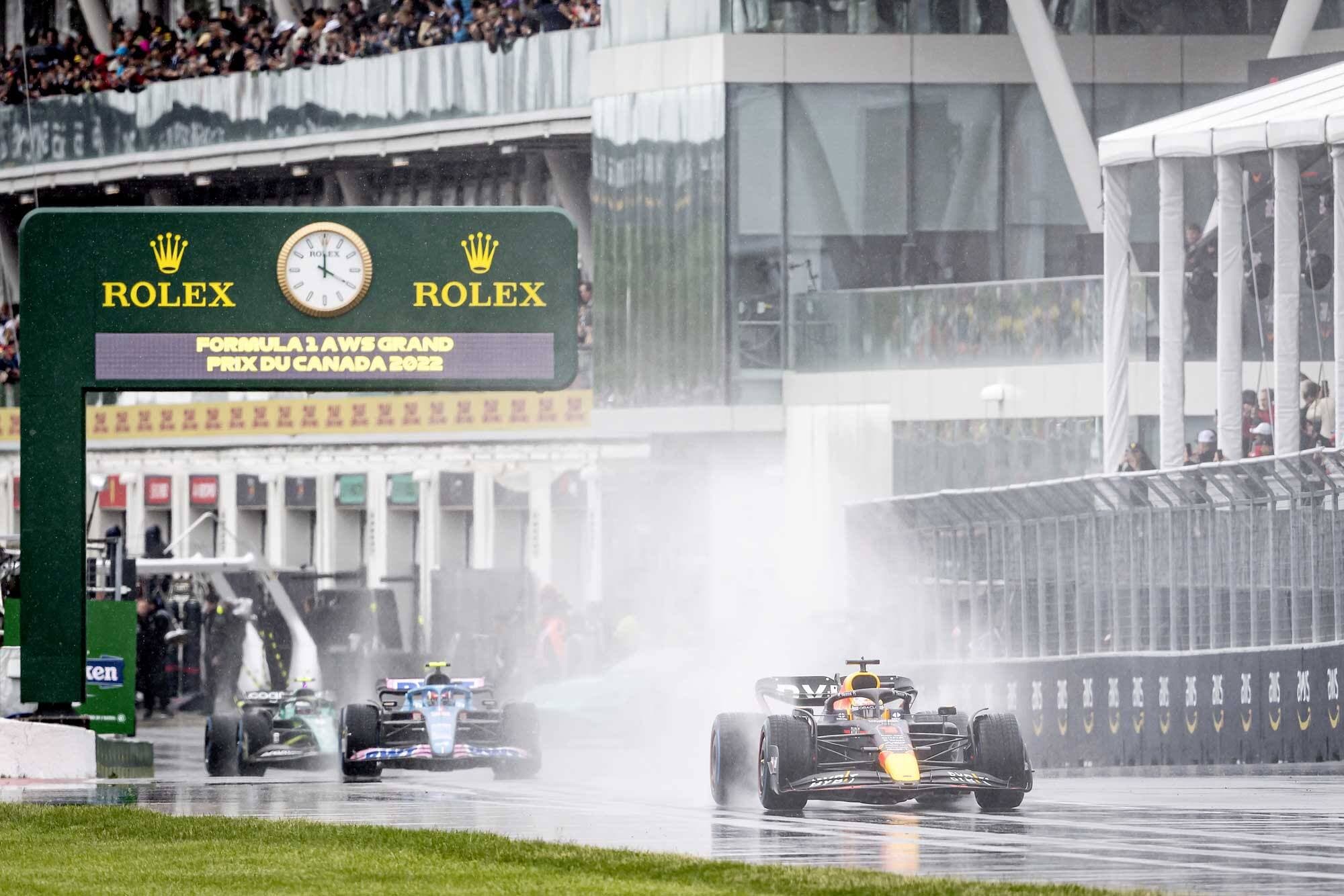 Les paddocks du circuit Gilles-Villeneuve, à Montréal, qu’on aperçoit en arrière-plan, ont coûté 60 M$ de fonds publics, mais ils ont encore de sérieux problèmes d’étanchéité.