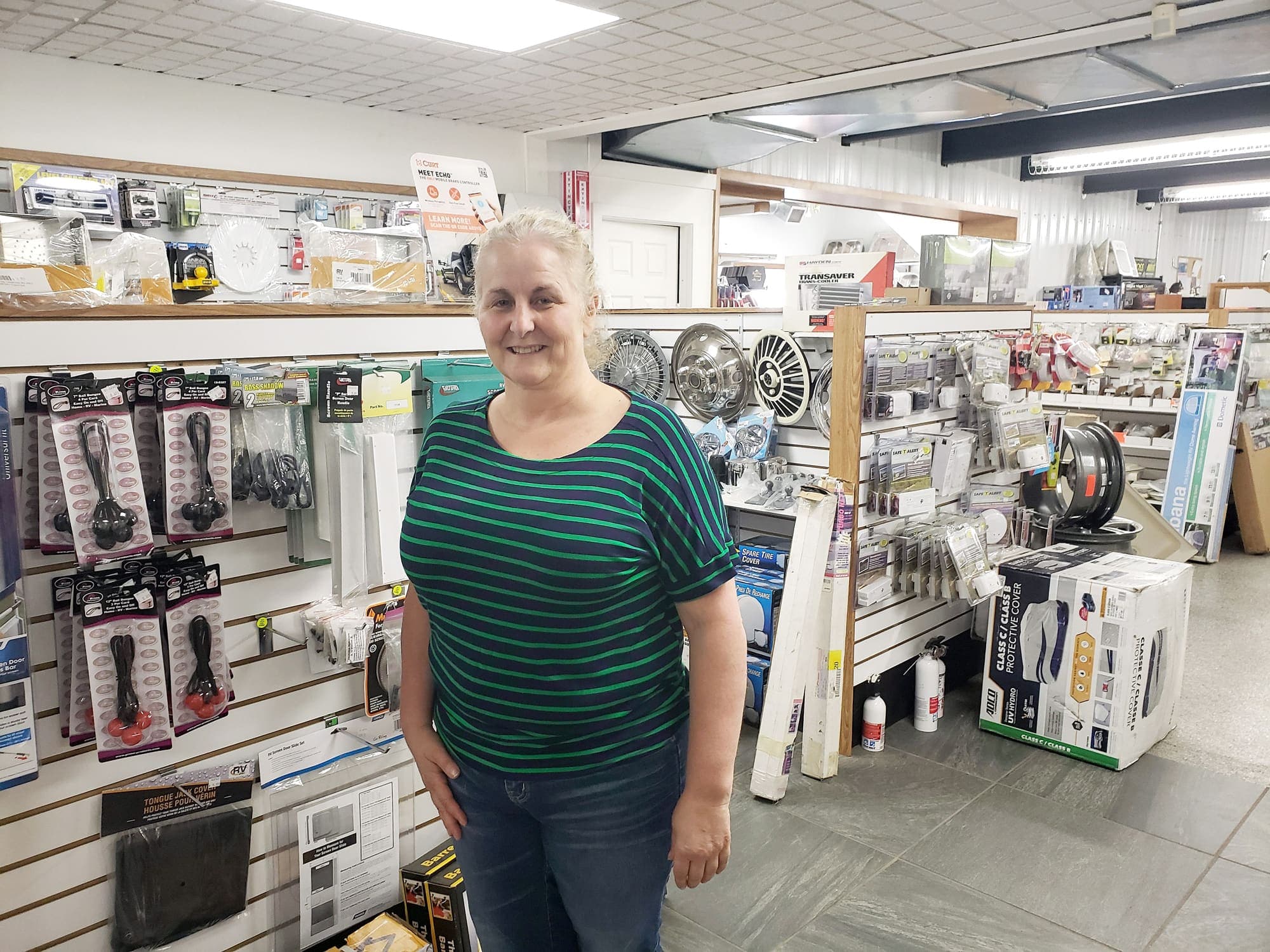 Suzie Turmel propriétaire de l’entreprise Les Roulottes E. Turmel à Château-Richer va rémunérer ses employés même si son commerce sera fermé pour la venue du pape à Saint-Anne-de-Beaupré.
