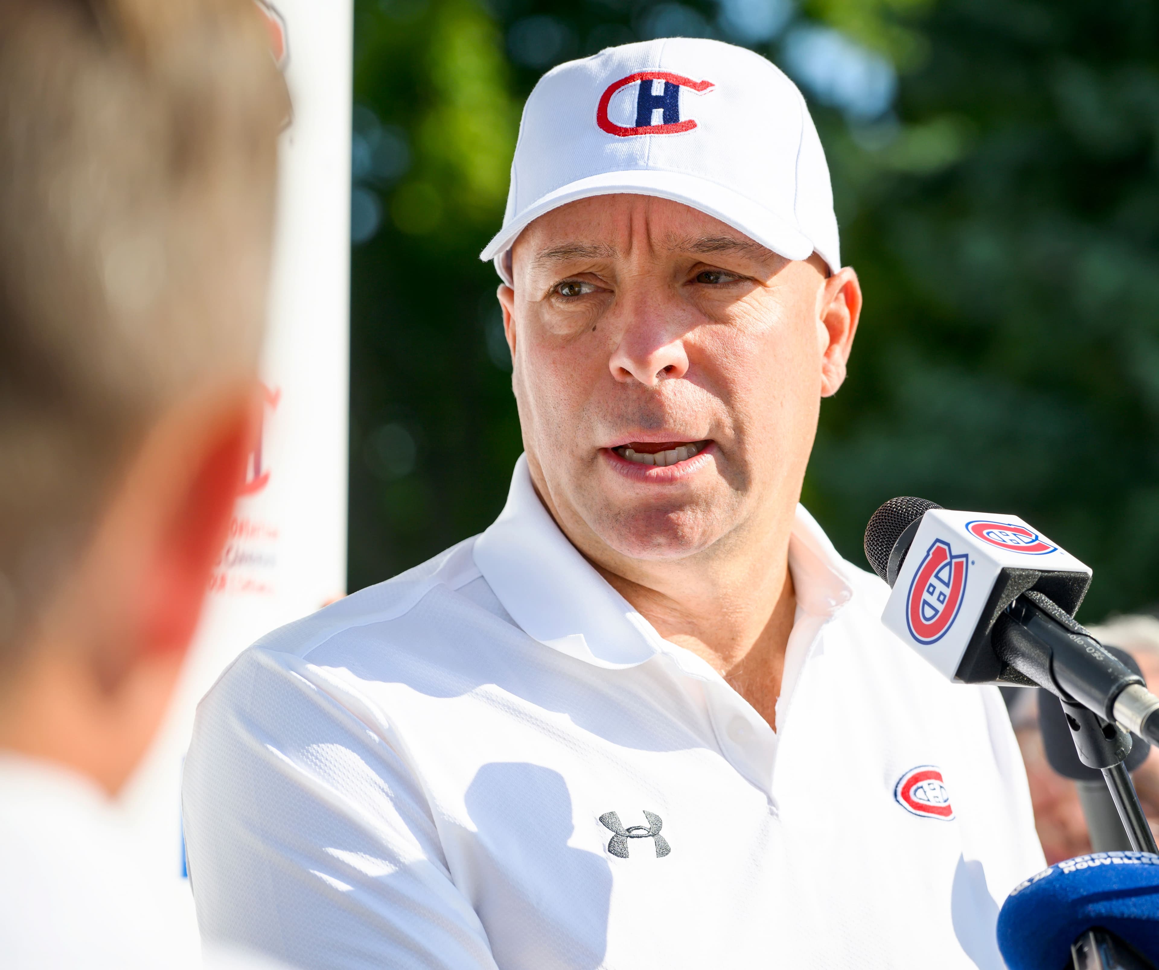 C’est le directeur général du CH, Kent Hughes, et ses collègues qui ont choisi de faire de Nick Suzuki le nouveau capitaine du Bleu-Blanc-Rouge.