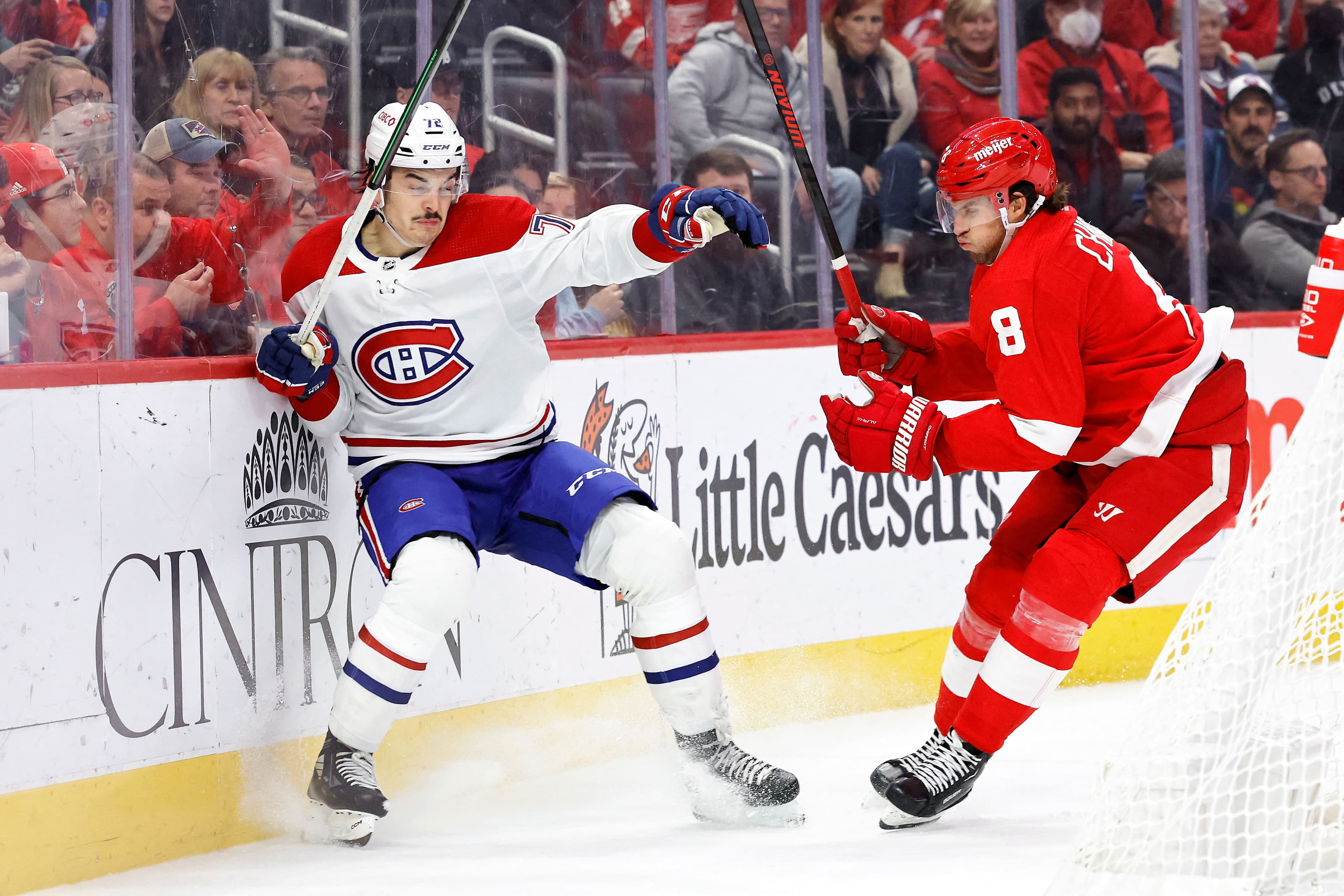 Le jeune Arber Xhekaj a fait la connaissance de l’ancien du Canadien Ben Chiarot.