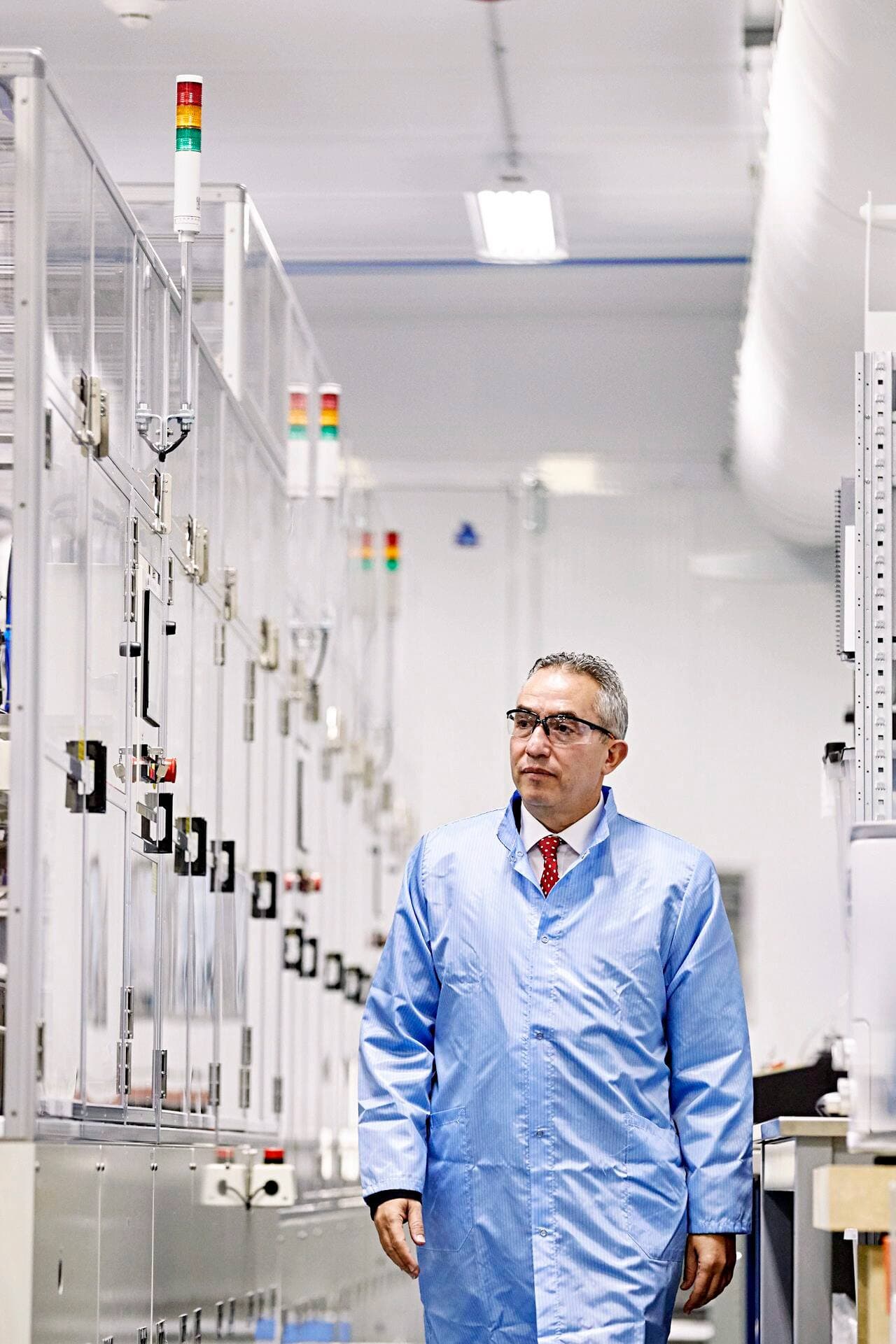 Le chercheur de renommée internationale Karim Zaghib, longtemps associé au CEETSE.