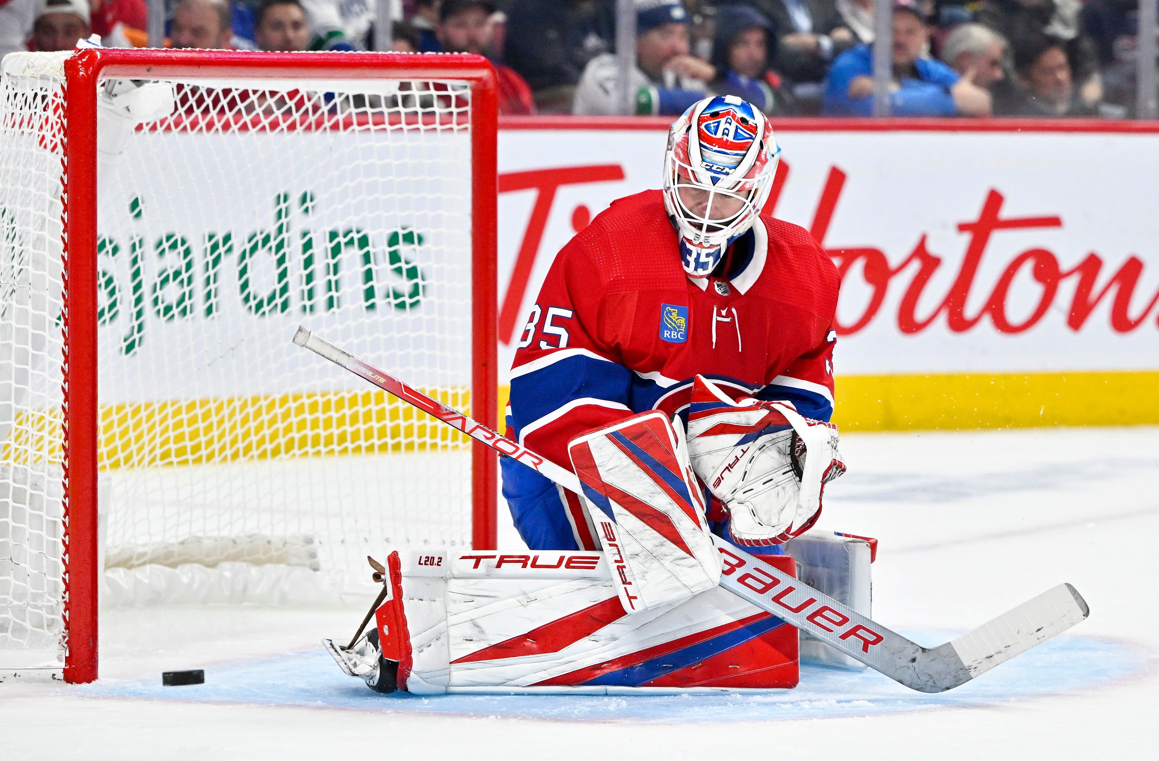 Samuel Montembeault s’est montré solide récemment devant le filet.