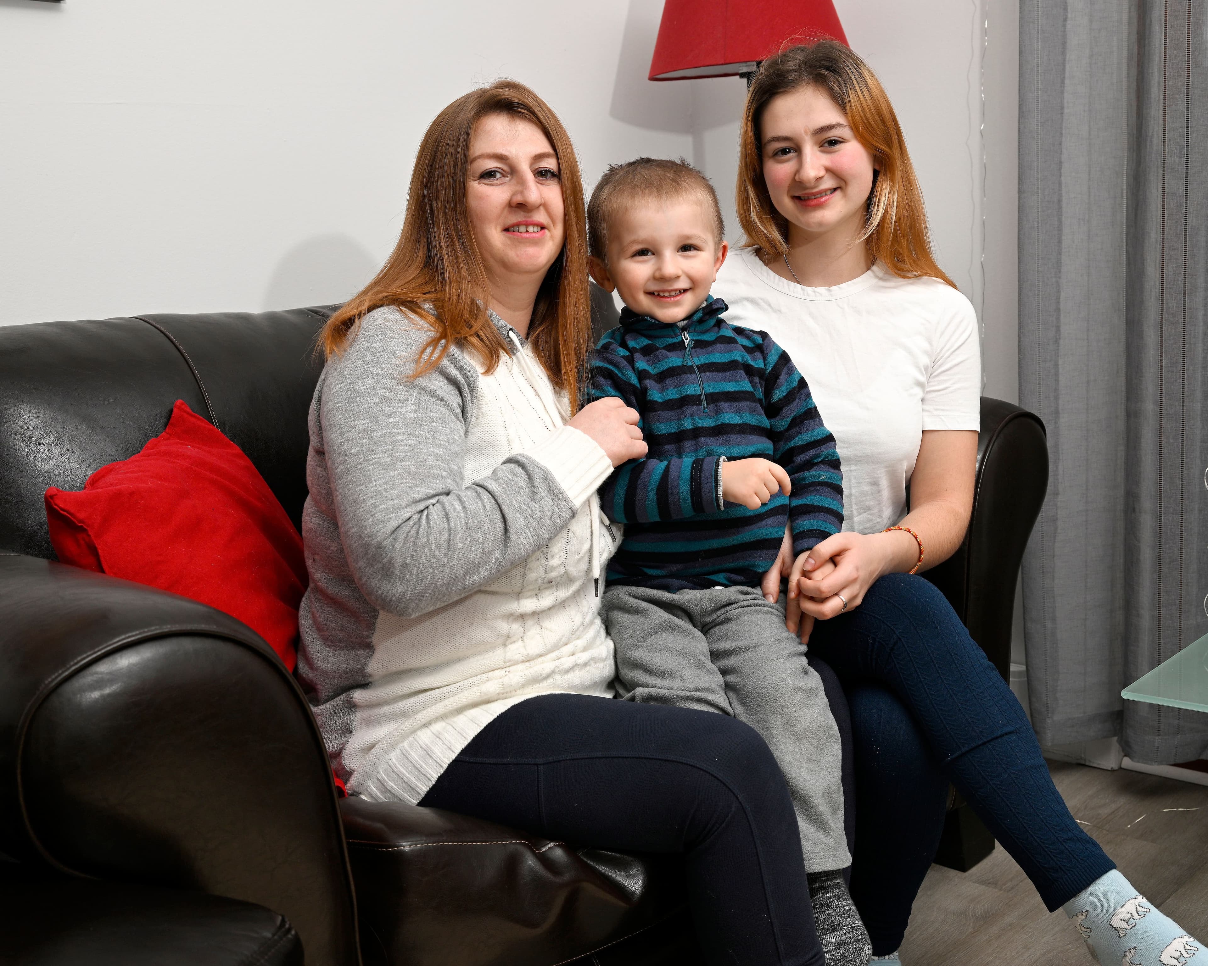 Liudmyla Chepurda, son fils Arsen et sa fille Sofiia aiment leur vie à Varennes, qui leur rappelle un peu Tchernigov, qu'ils ont dû fuir à cause de la guerre.