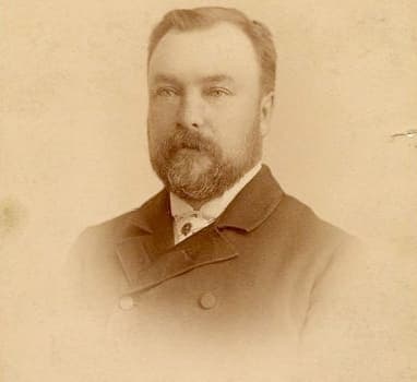 Prosper Bender était un physicien, mais surtout un homme de lettres qui, par ses contributions aux magazines américains, a aidé nos voisins du sud à mieux comprendre ces francophones qui migraient sur leur territoire.