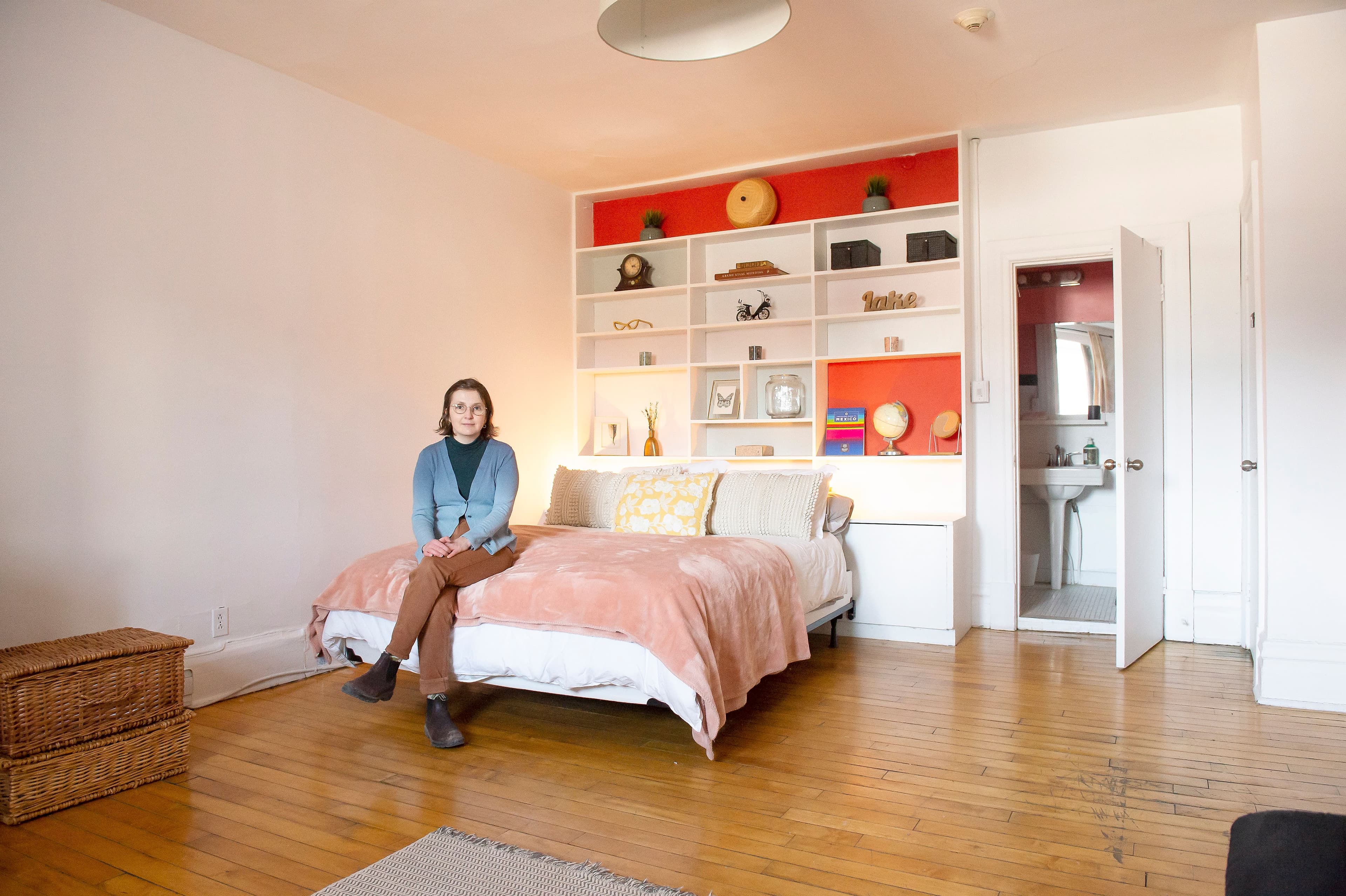 Logement loué par Le Journal sur l’avenue Viger Est dans le Vieux-Montréal. La seule sortie de secours de l’unité n’était pas fonctionnelle.