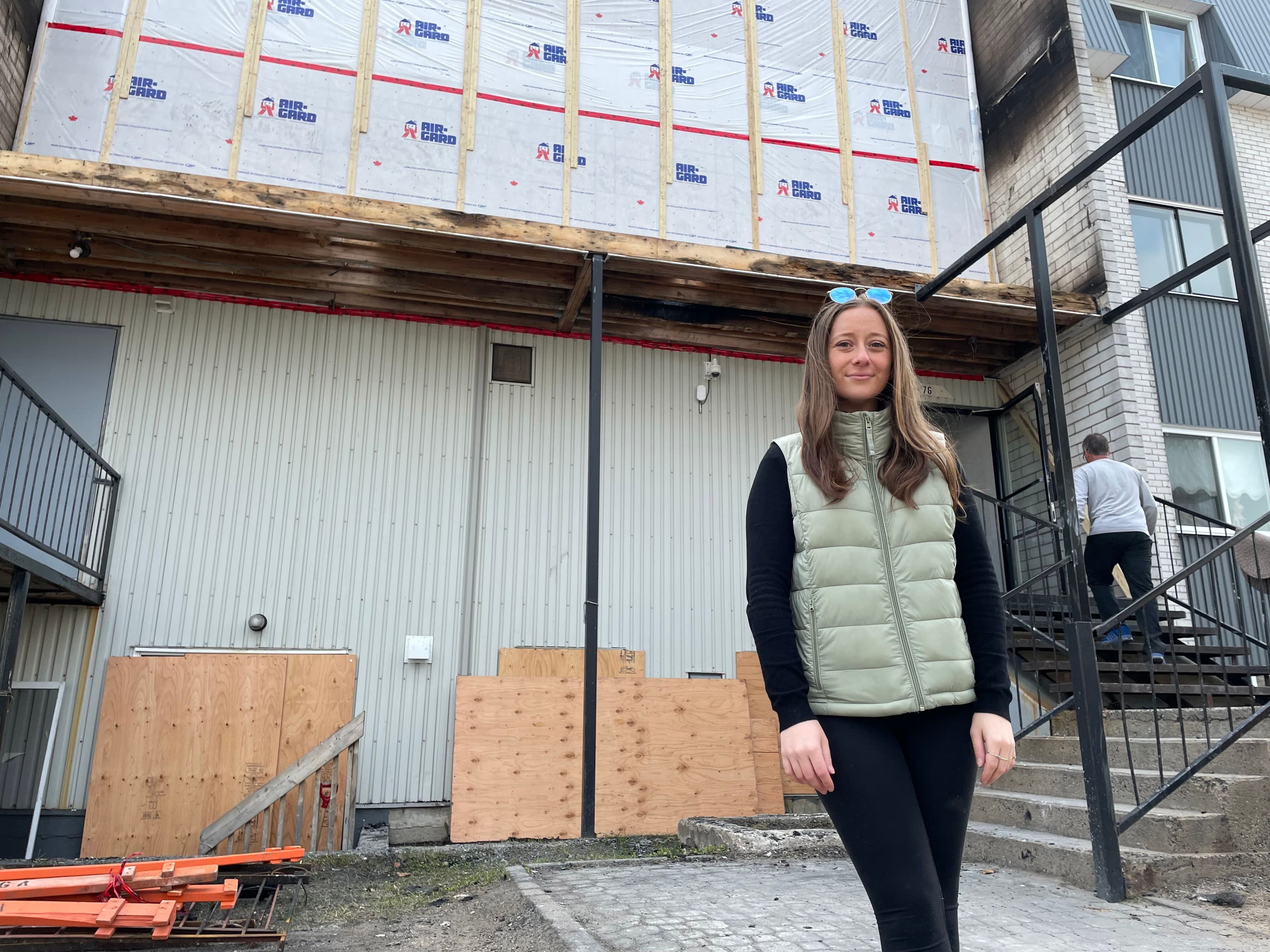 Émilie Poirier, 26 ans, peine à se relocaliser depuis un incendie qui a détruit son logement le 29 mai dernier, en raison des feux de forêts qui menacent l’évacuation de la population de Sept-Iles.