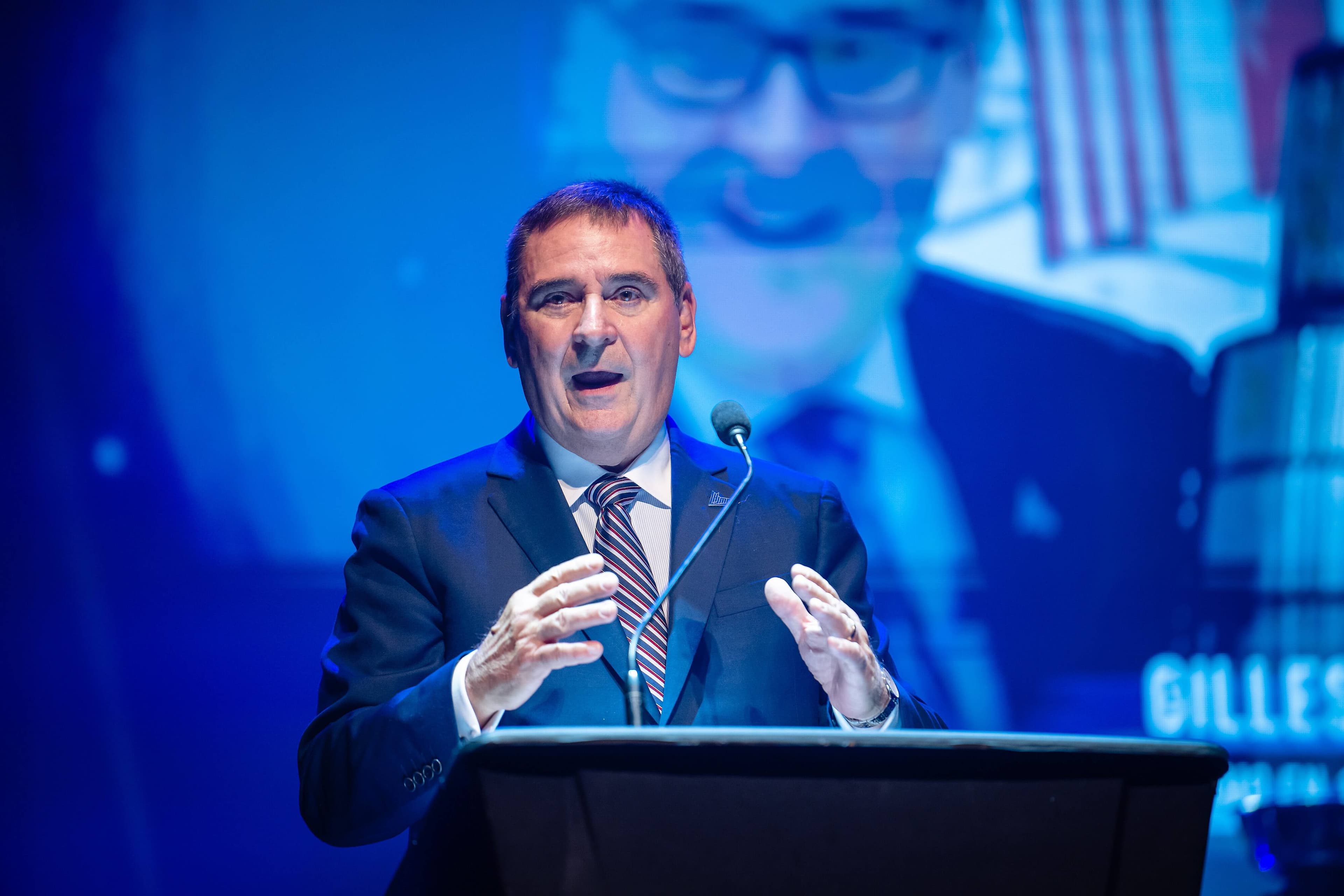 Gilles Courteau, jeudi soir, à Sherbrooke lors de la soirée d’intronisation des nouveaux membres du Temple de la renommée de la LHJMQ.