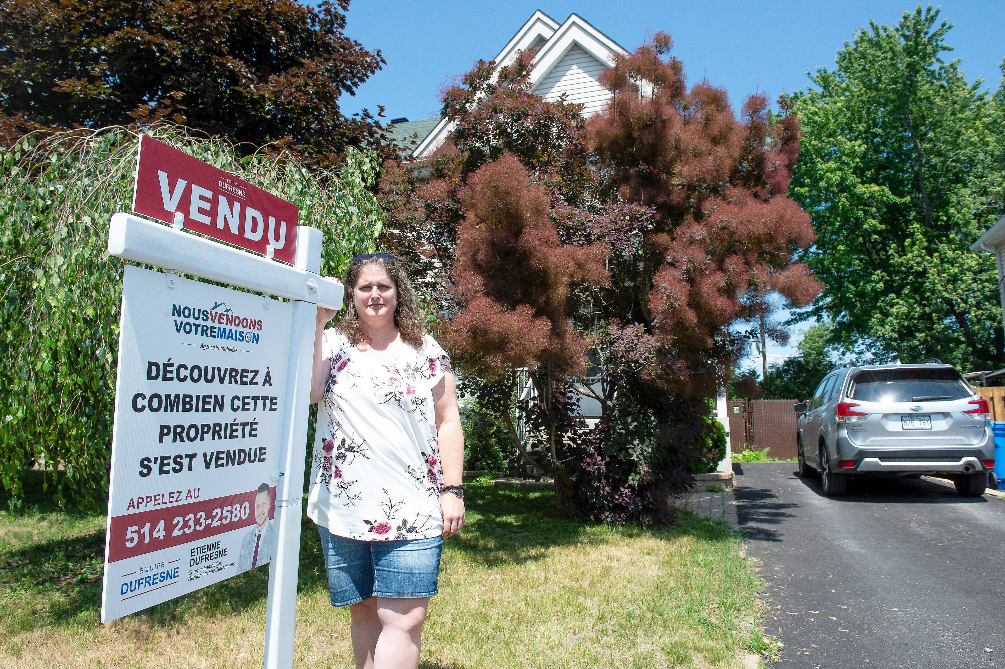 Julie Hébert a décidé de vendre sa maison de Deux-Montagnes au lieu d’attendre le REM.