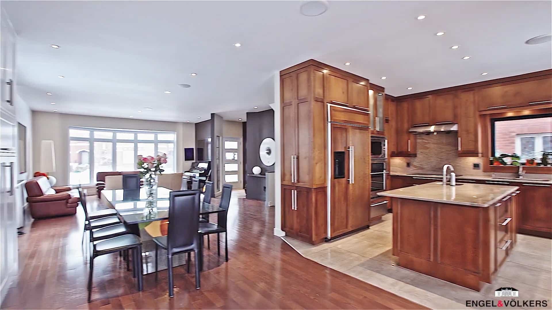 La maison de Mme Duranceau, juste avant d'être vendue pour 2,4 M$ en 2022.