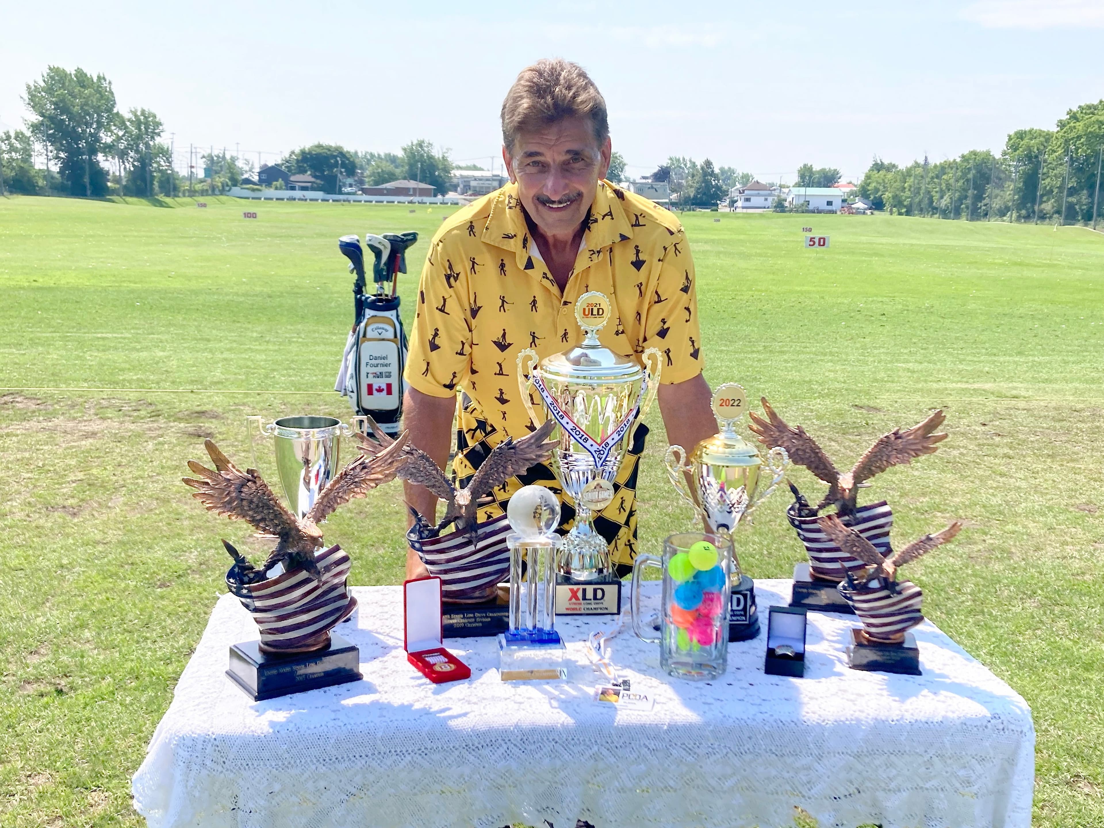Daniel Fournier a remporté de nouveaux titres chez les séniors dans les concours de «Long Drive», tant au Canada qu’aux États-Unis.