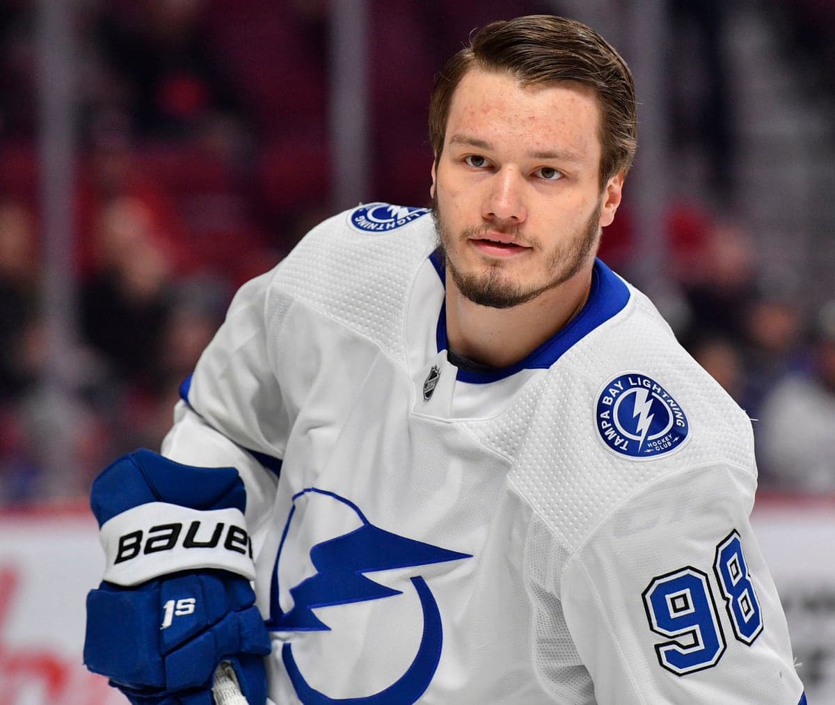 Mikhail Sergachev se fait surnommé «Killer» dans le vestiaire de Tampa Bay depuis sa bagarre de mardi.
