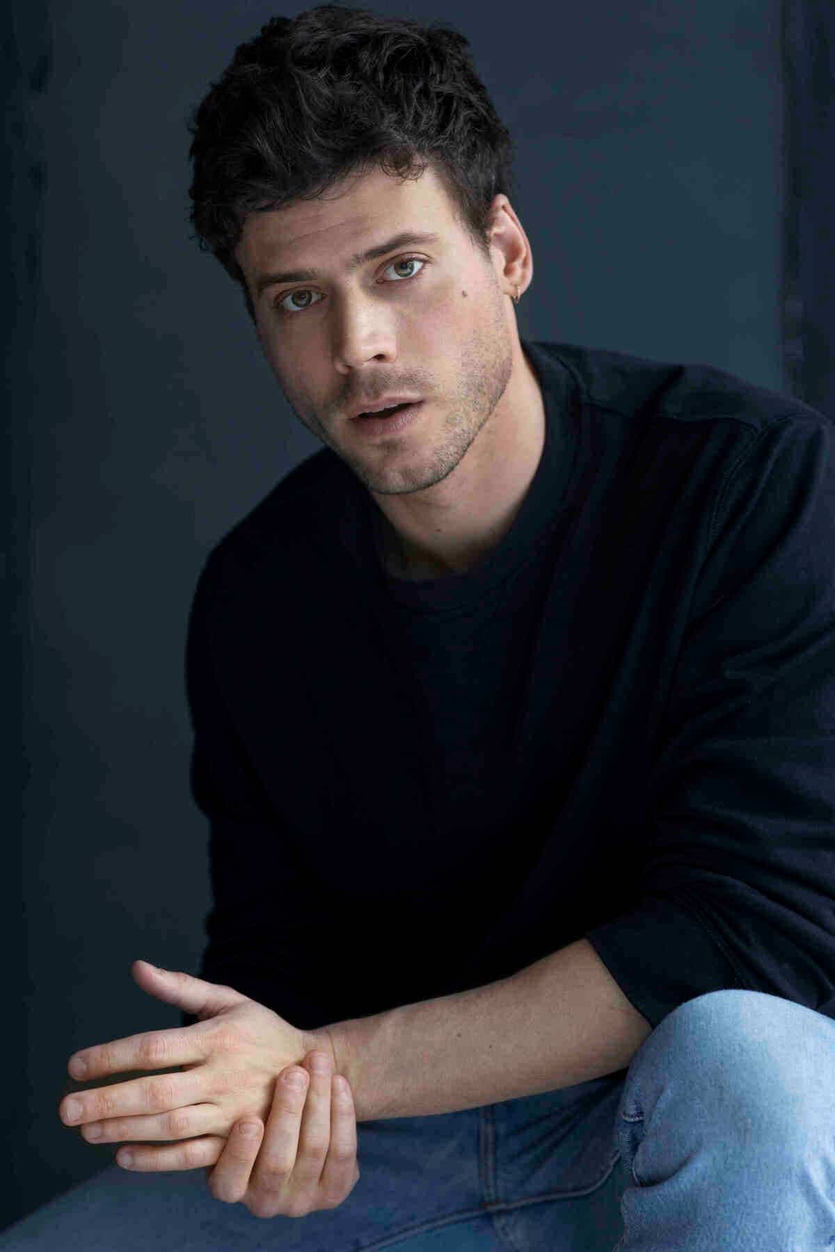François Arnaud sera en vedette dans la nouvelle série policière «Mr. Big».