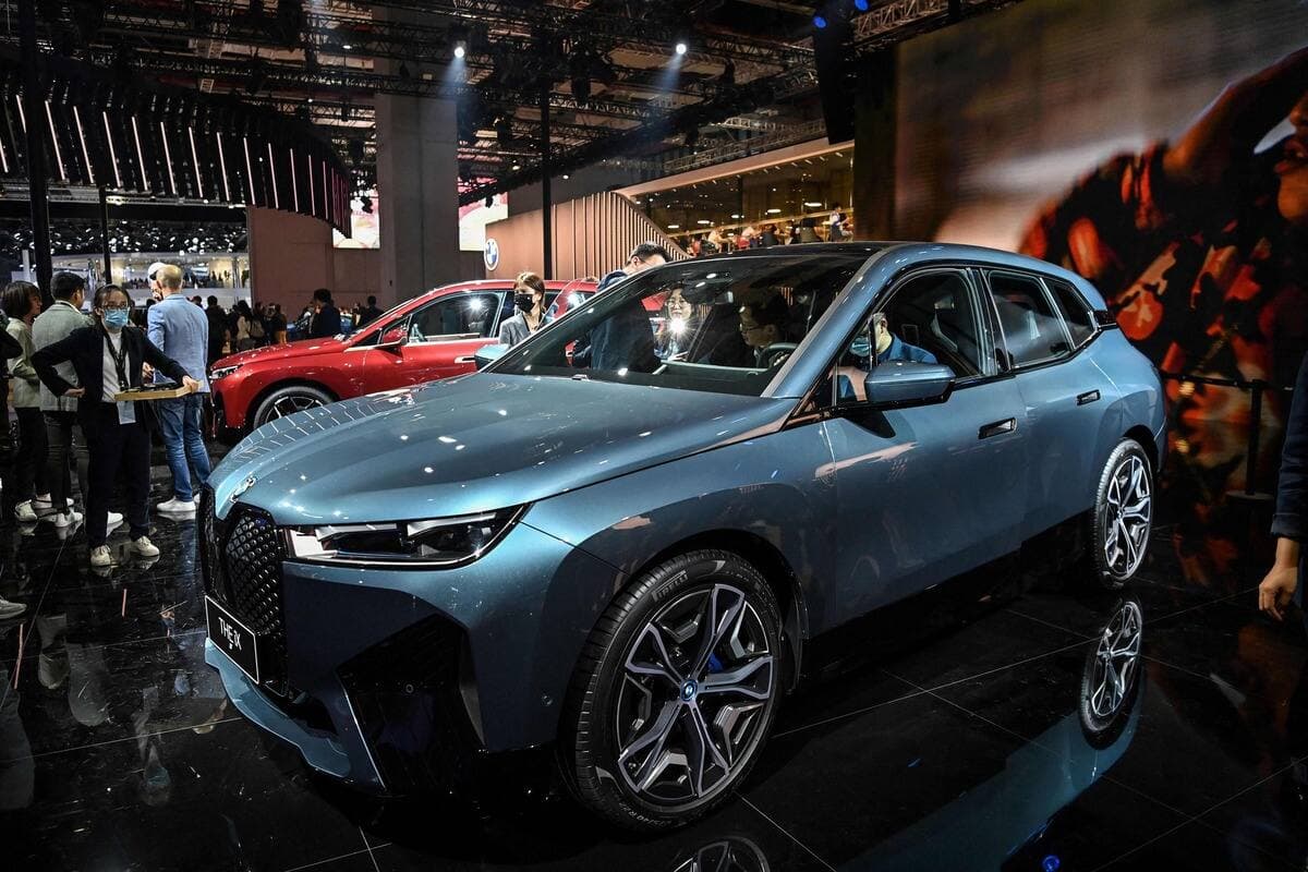 BMW iX | AFP