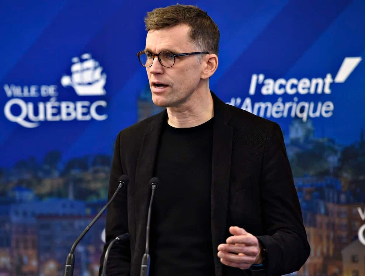 Le maire de Québec, Bruno Marchand