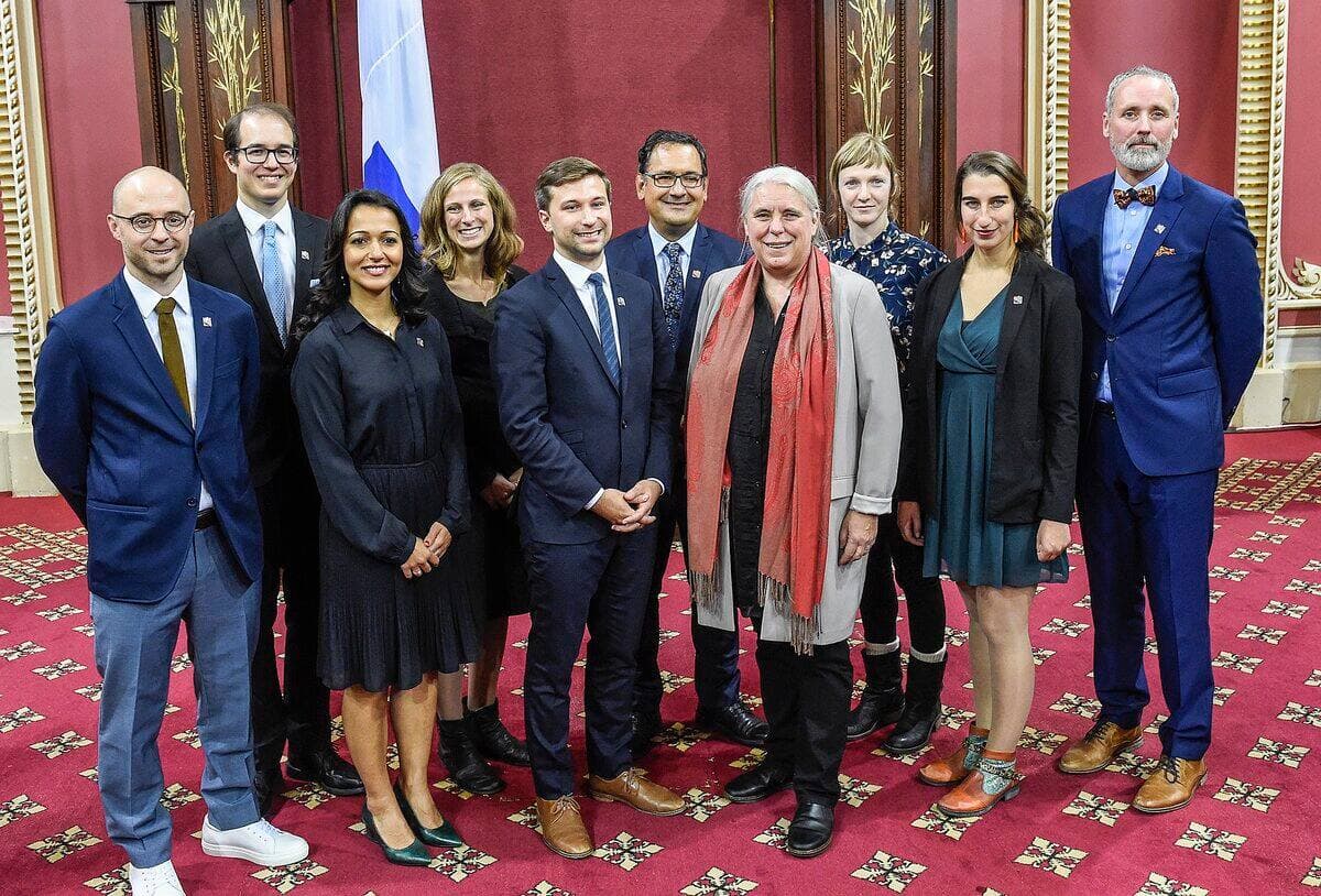 Les députés solidaires élus en 2018 lors de leur assermentation.