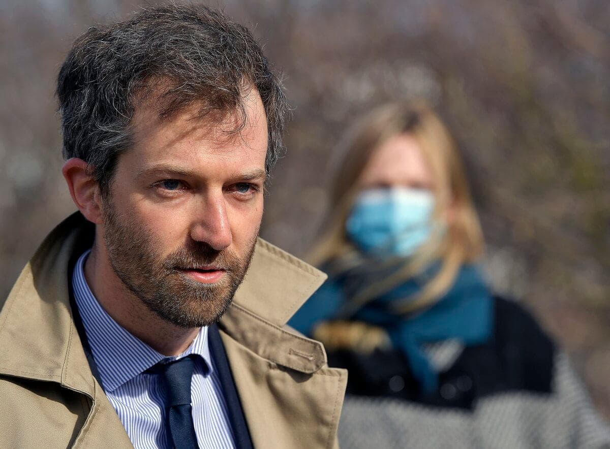 Le député libéral Joël Lightbound au lancement du collectif Liberté d'oppression