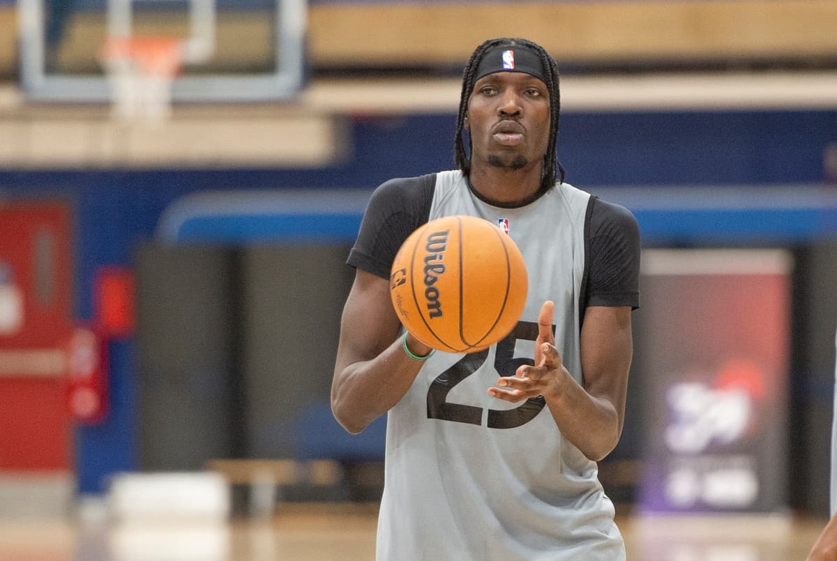 Chris Boucher participe au camp d'entraînement des Raptors de Toronto, cette semaine, au Centre sportif de l'UQAM.