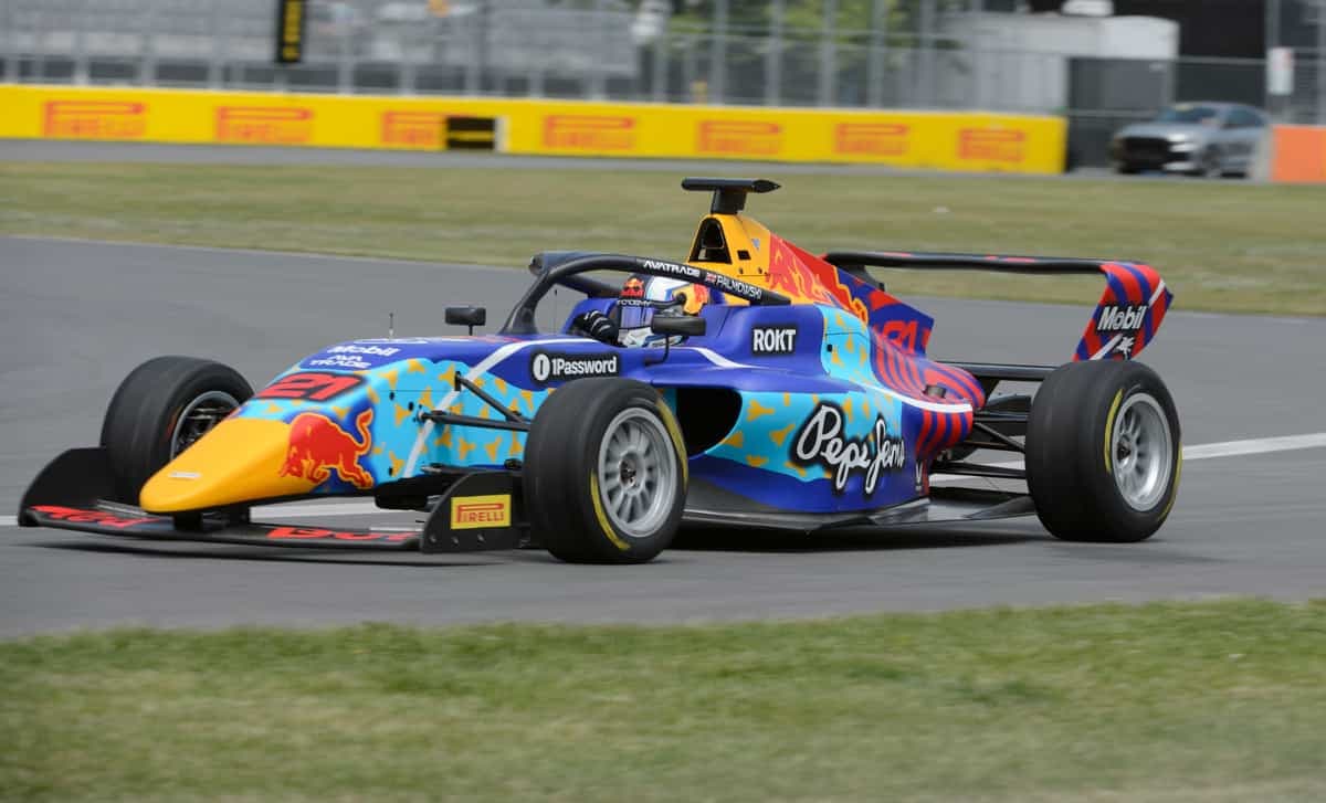 Alisha Palmowski, de Campos Racing, a été la plus rapide lors des essais libres en F1 Academy, vendredi, au circuit Gilles-Villeneuve.