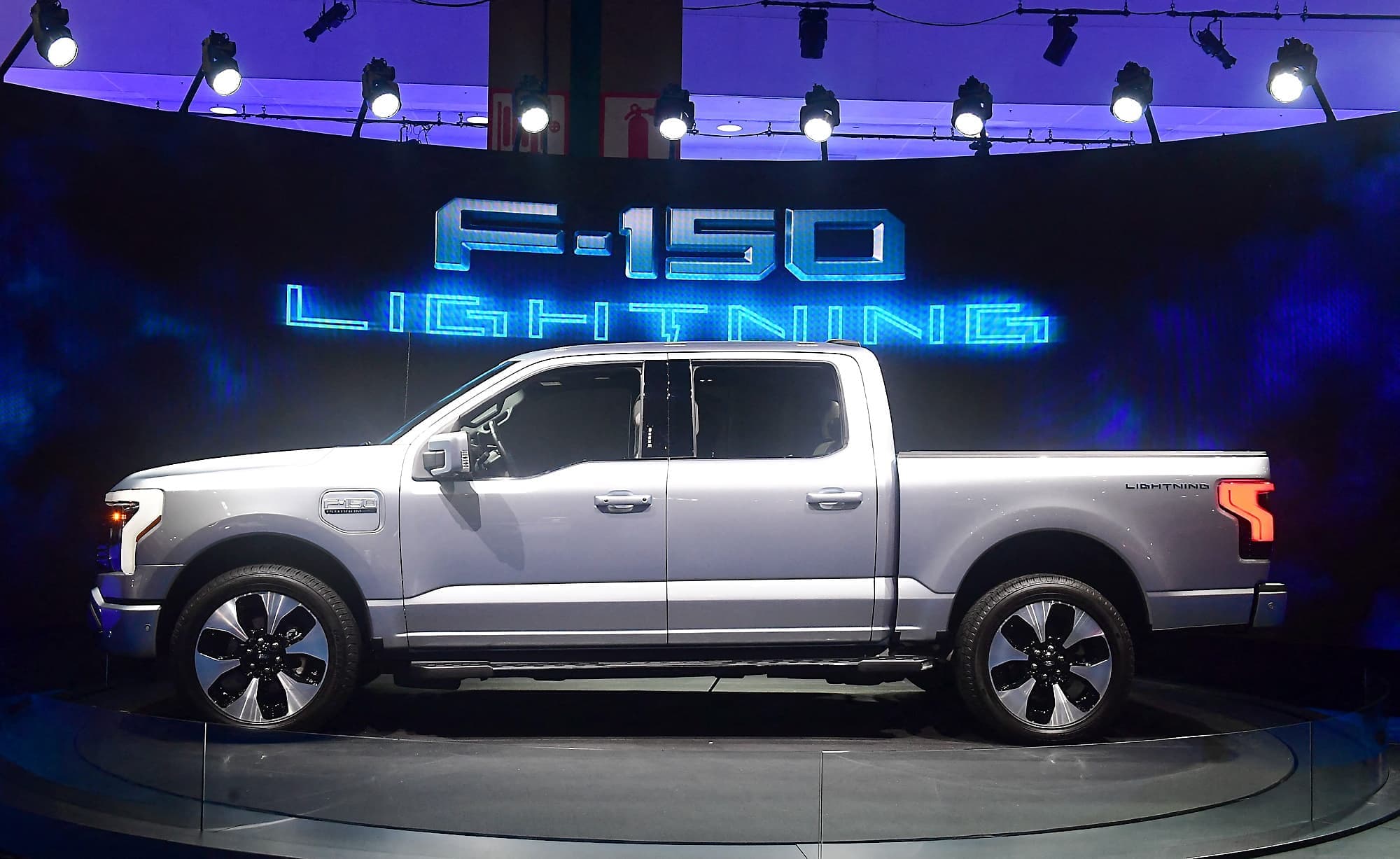 Ford a promis de fabriquer 2 millions de véhicules électriques par année d’ici 2026. Sur cette photo, le modèle F-150 Lightning du constructeur automobile américain.