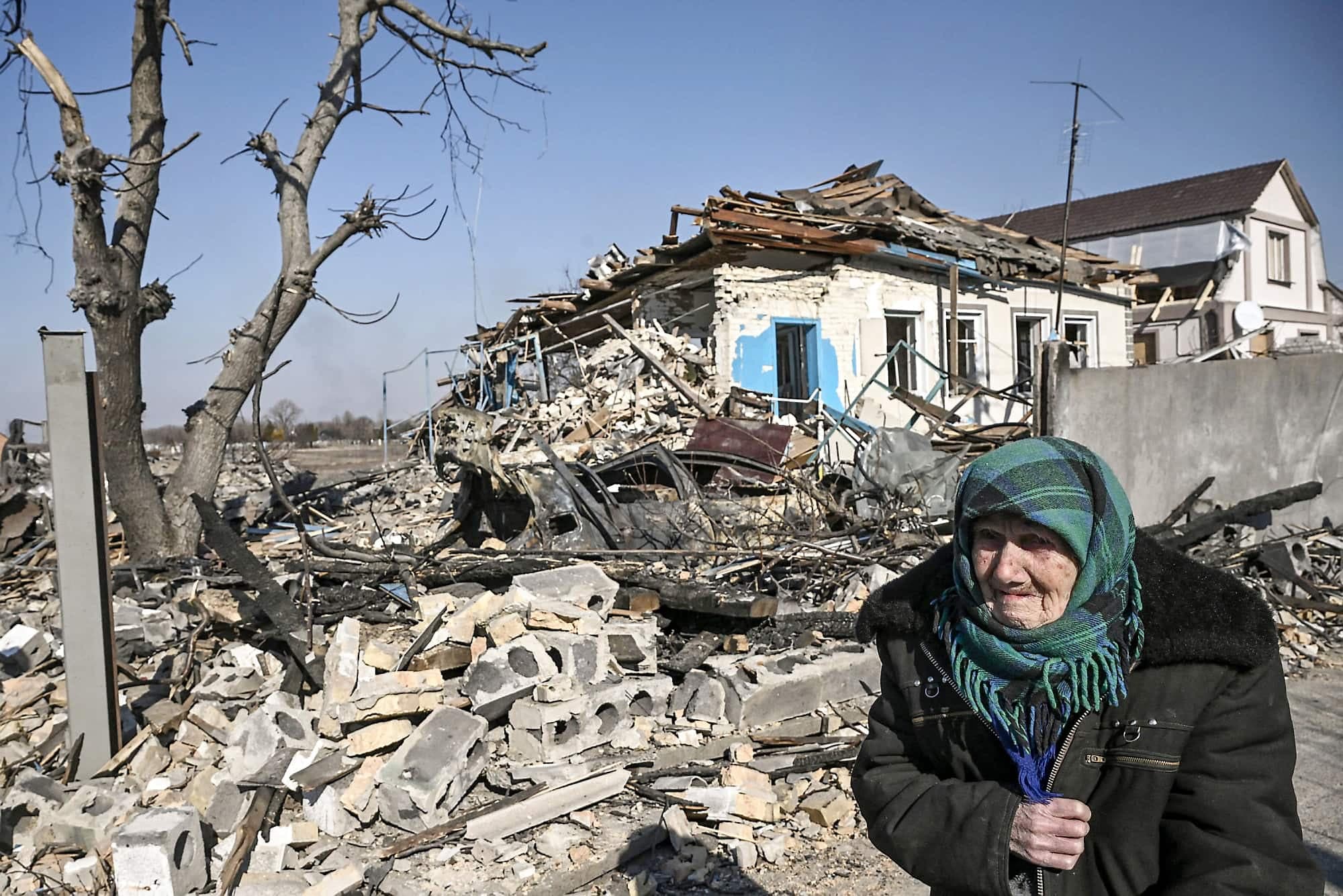 La Russie est toujours aussi brutale dans ses attaques contre les civils, comme sur cette maison du village de Krasylivka, à l’est de la capitale Kyïv.