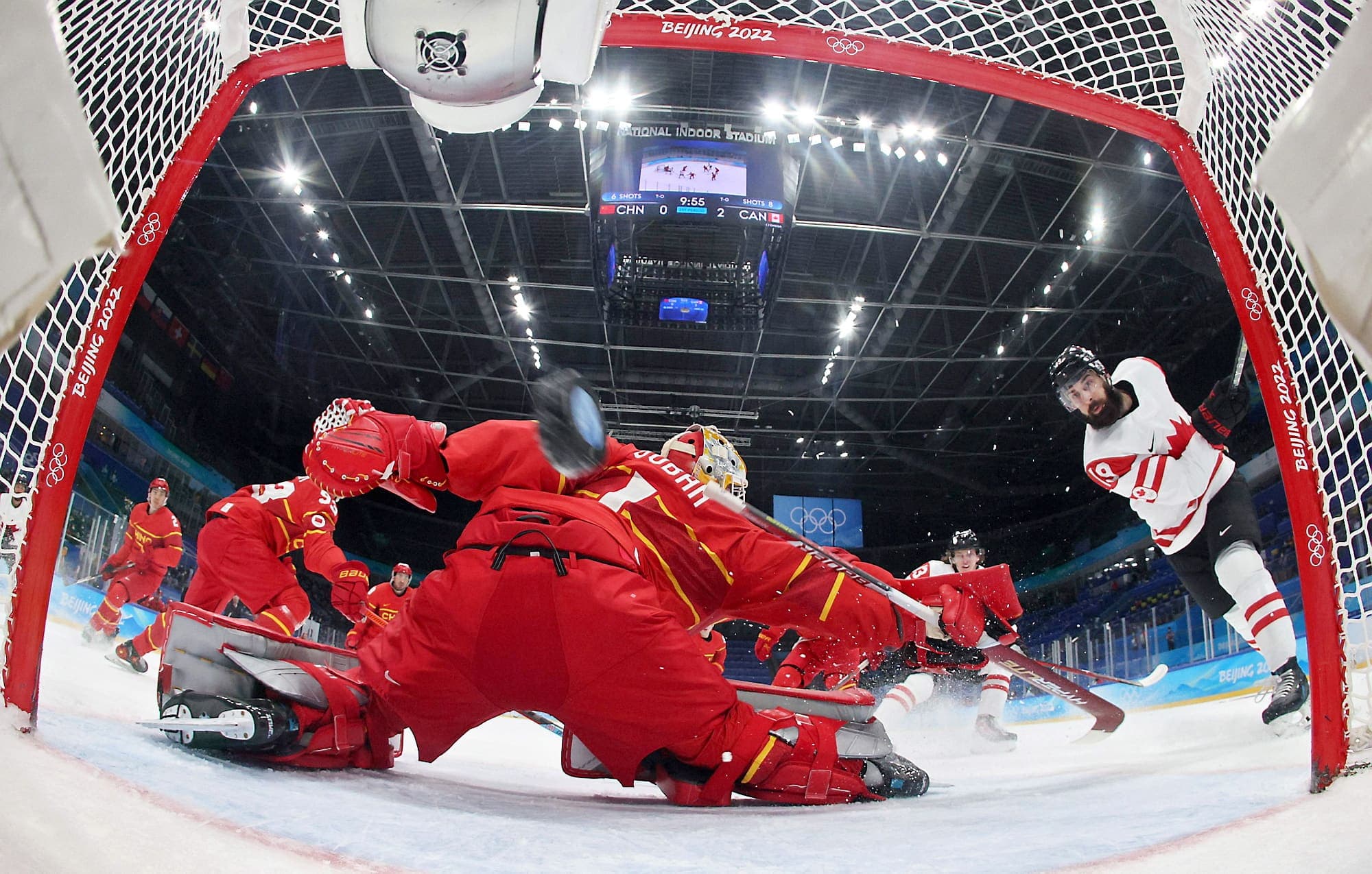 Eric O’Dell a donné les devants 3 à 0 au Canada. Le gardien Paris O’Brien, natif de la Colombie-Britannique, porte le nom de Yongli Ouban avec l’équipe chinoise.