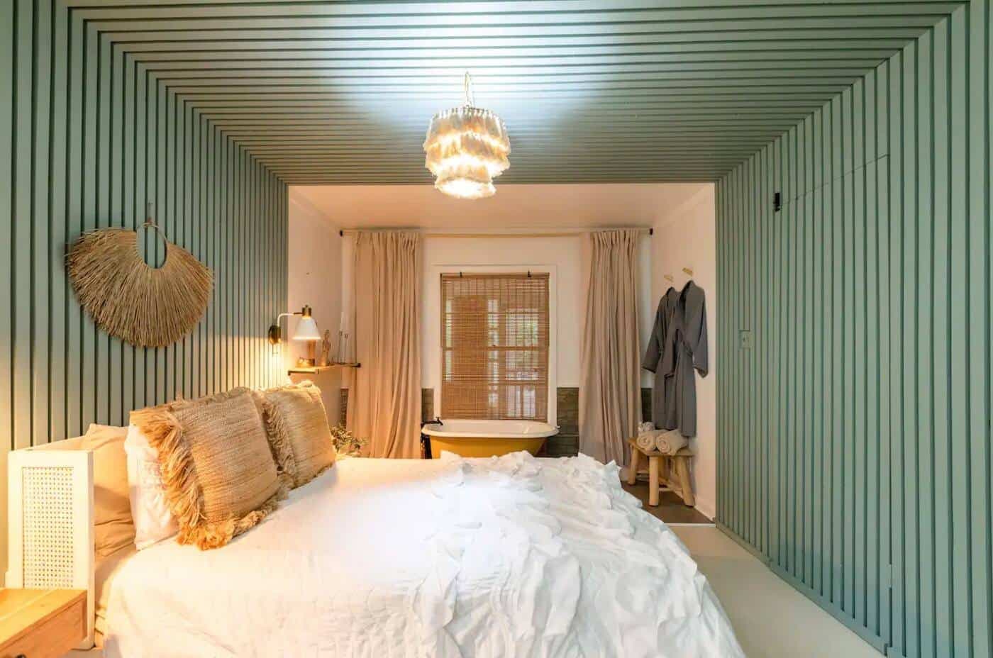 Airbnb