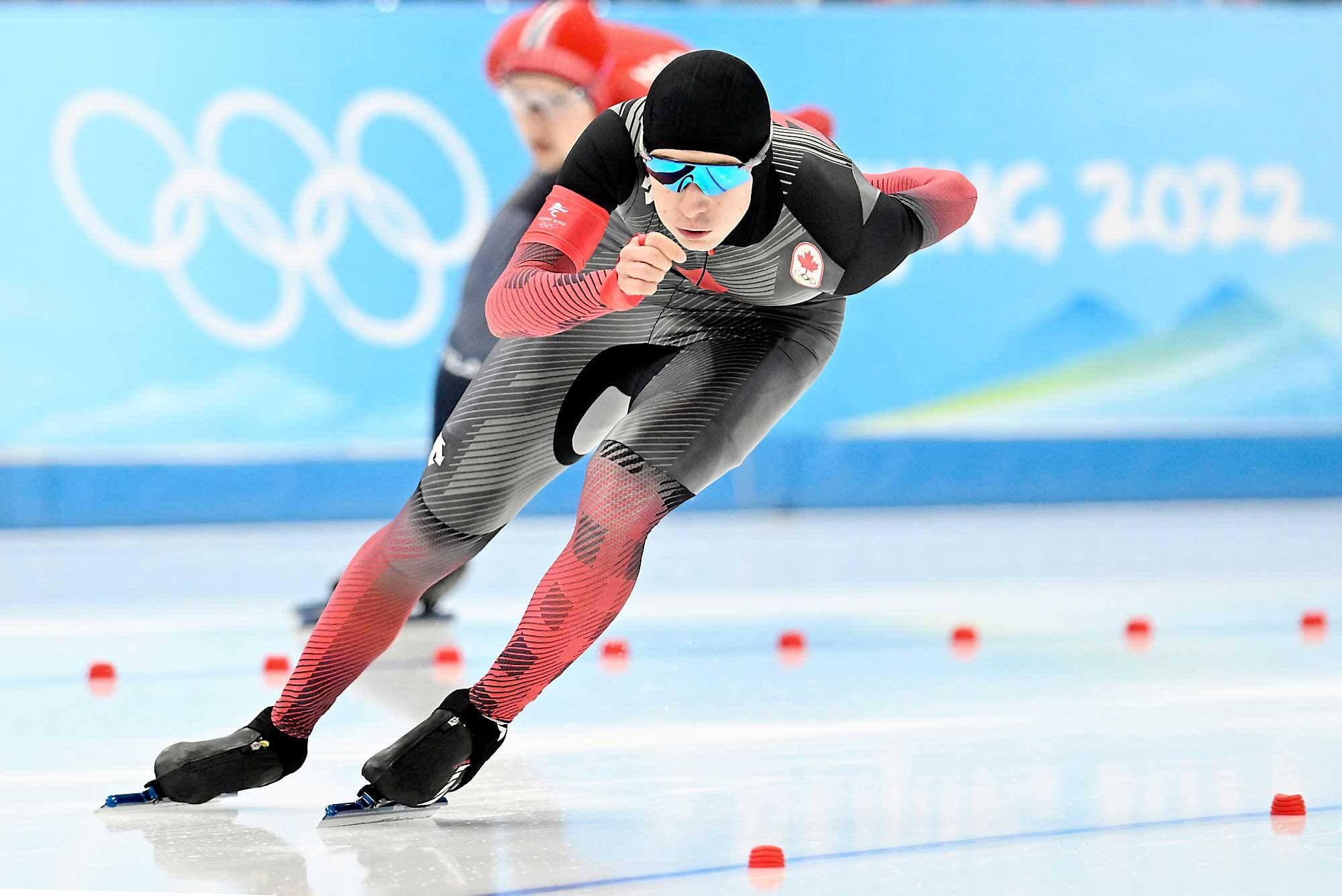 Connor Howe sur l’anneau olympique où il a pris le 5e rang mardi, au 1500 mètres.