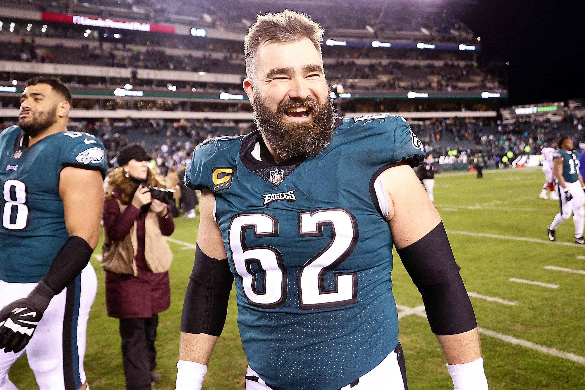Au cœur de la ligne à l’attaque des Eagles, le centre Jason Kelce figure toujours au sommet de sa profession, même à 35 ans.